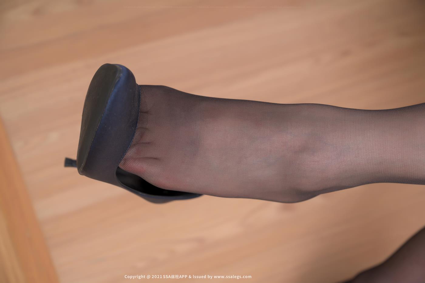 图片[16]-[SSA丝社]超清写真 NO.790 模特薇薇的任意剪黑丝袜（上）[108P] – 速更版-美库