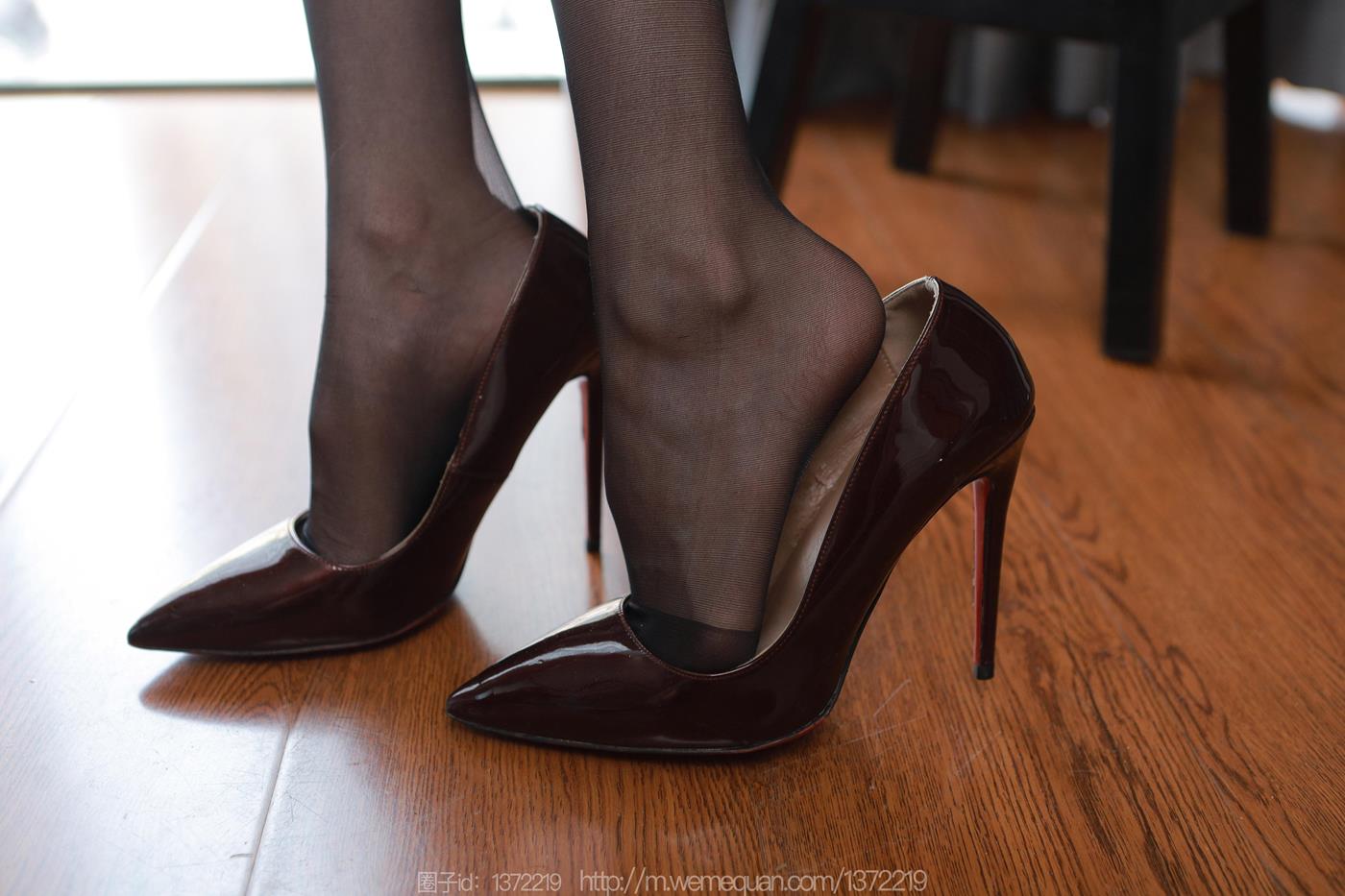 图片[10]-[IESS异思趣向] 2023.04.30 丝享家1437：团团 《黑色吊带袜》[90P] – 速更版-美库