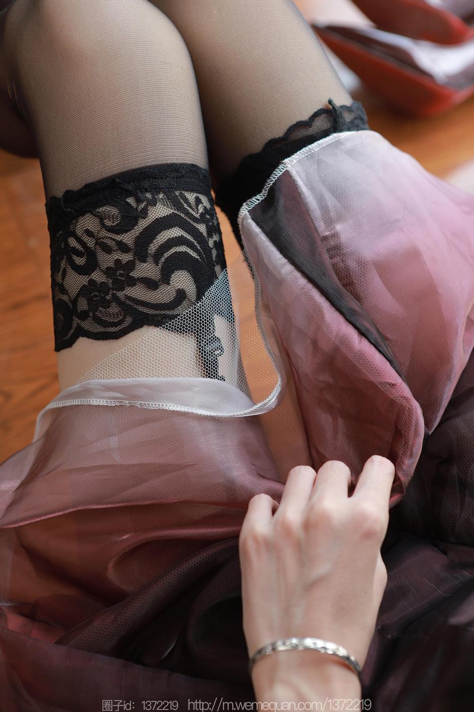 图片[58]-[IESS异思趣向] 2023.04.30 丝享家1437：团团 《黑色吊带袜》[90P] – 速更版-美库