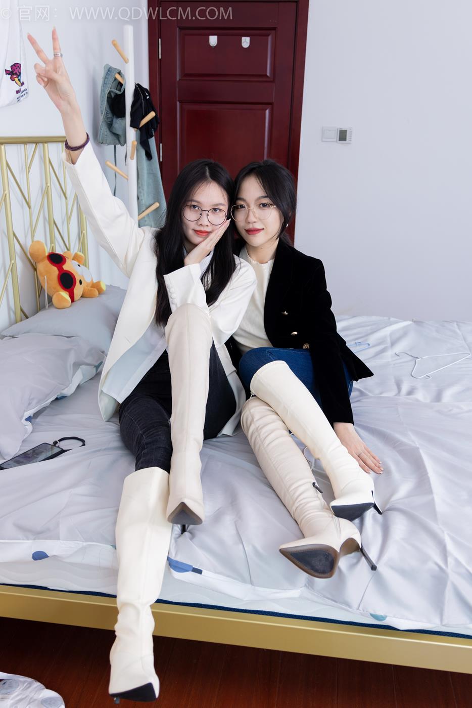 图片[49]-物恋传媒 NO.1687 纱纱&颜颜-玻璃上的雨滴[150P] – 速更版-美库