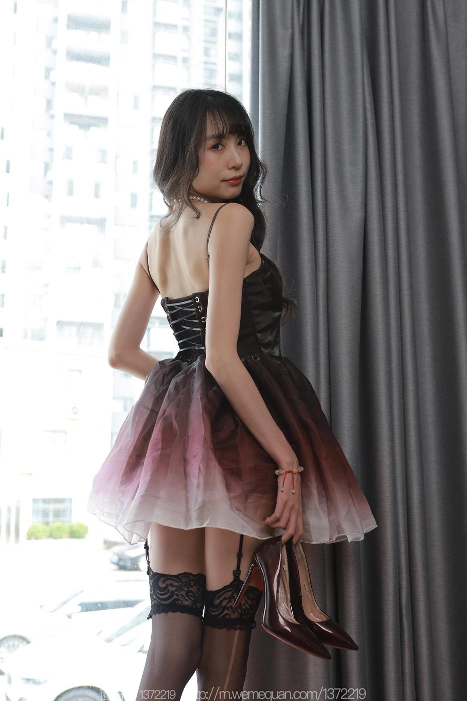 图片[78]-[IESS异思趣向] 2023.04.30 丝享家1437：团团 《黑色吊带袜》[90P] – 速更版-美库