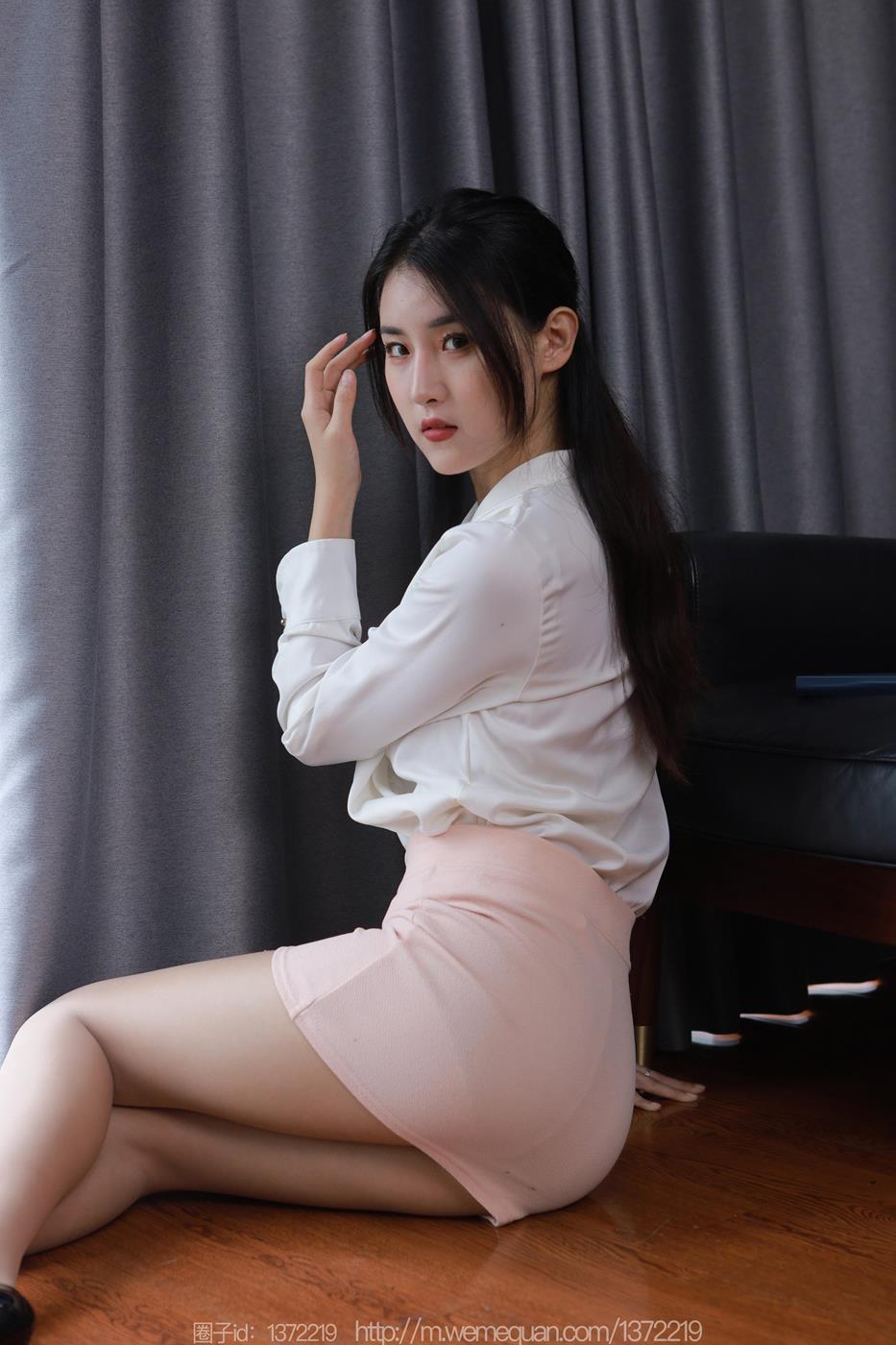 图片[70]-[IESS异思趣向] 2023.05.01 丝享家1438：小宝《都市OL女神》[87P] – 速更版-美库