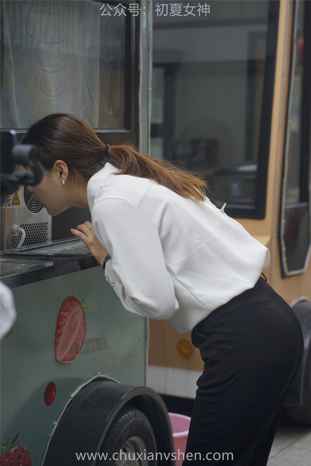 图片[23]-初夏女神 NO.042 小悦悦 职场小白[128P] – 速更版-美库