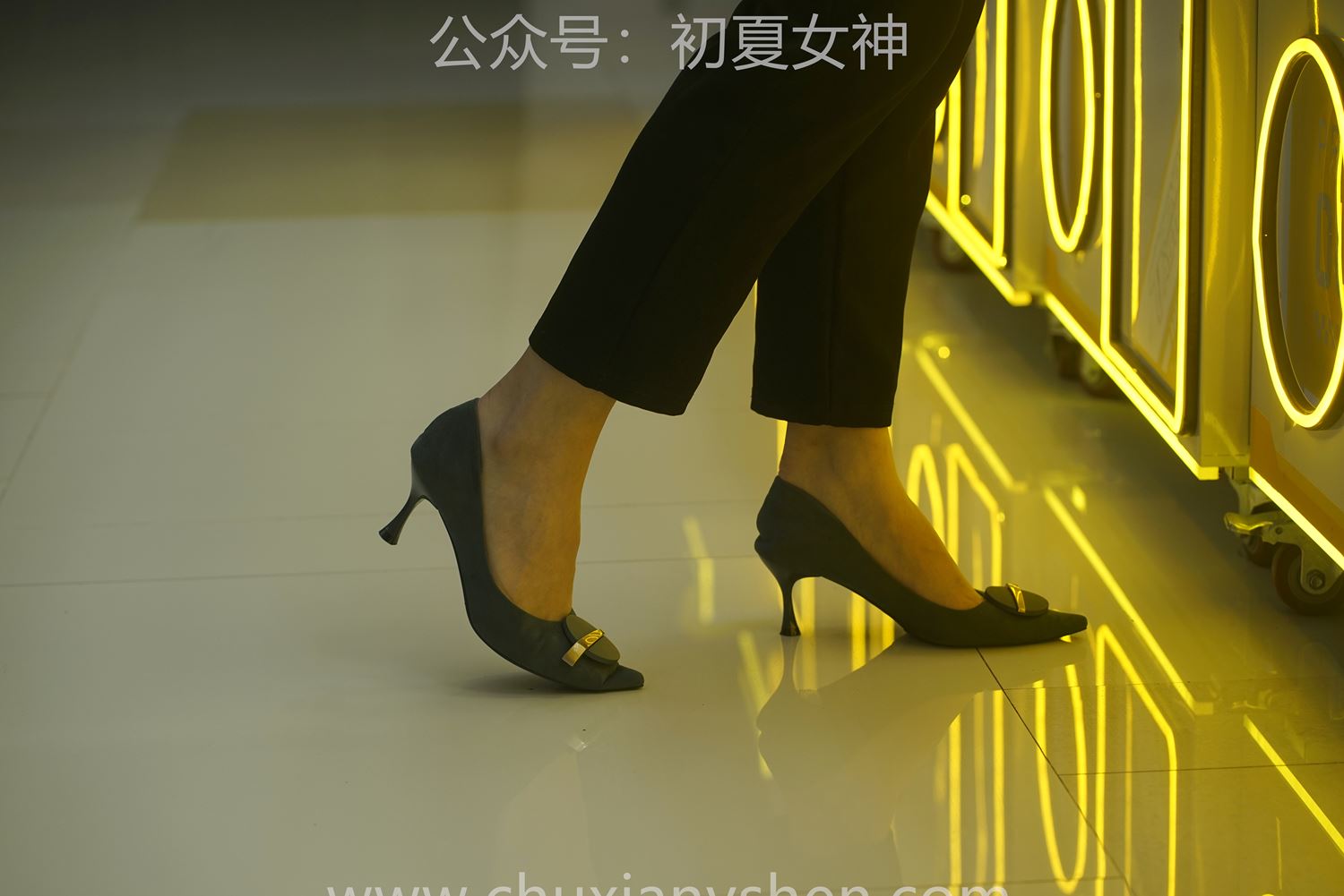 图片[34]-初夏女神 NO.042 小悦悦 职场小白[128P] – 速更版-美库