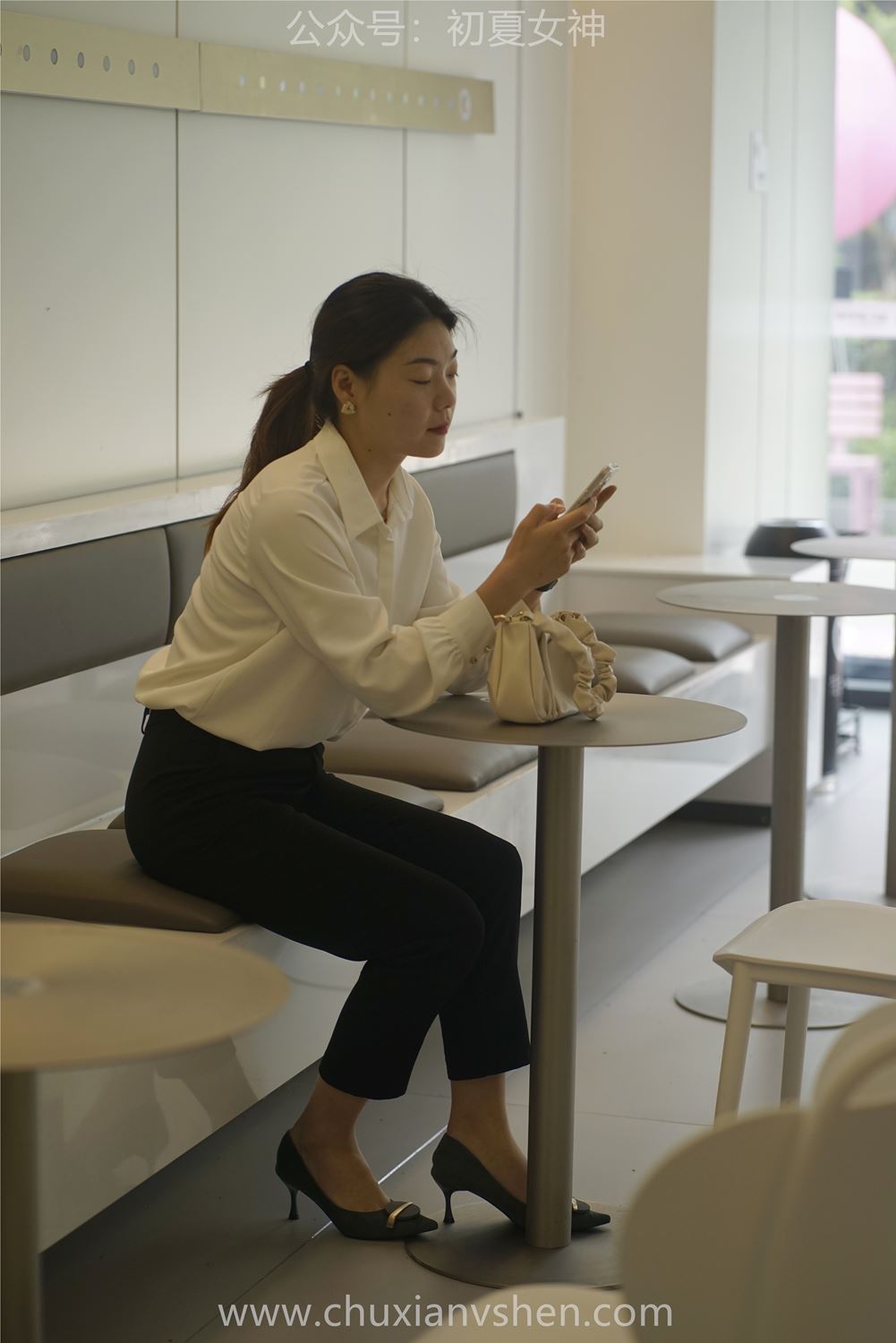 图片[43]-初夏女神 NO.042 小悦悦 职场小白[128P] – 速更版-美库