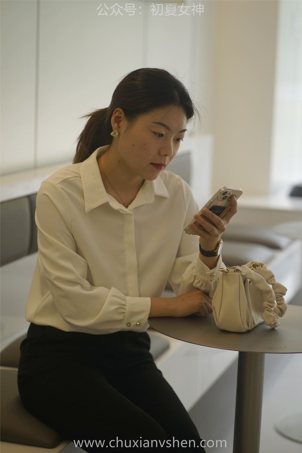 图片[46]-初夏女神 NO.042 小悦悦 职场小白[128P] – 速更版-美库