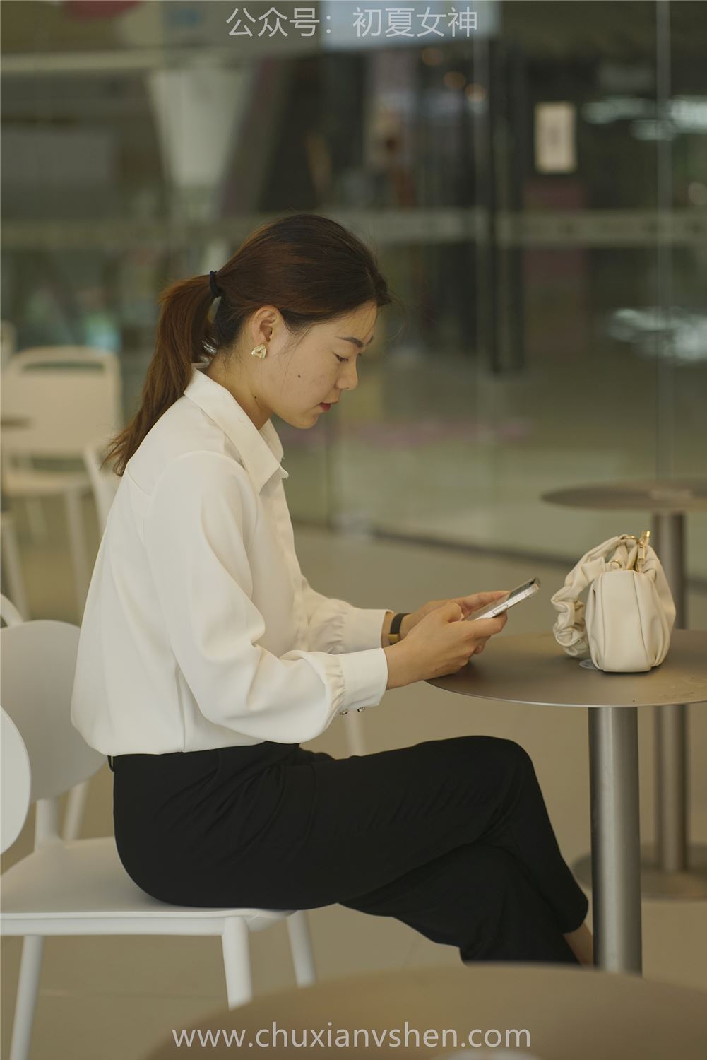 图片[47]-初夏女神 NO.042 小悦悦 职场小白[128P] – 速更版-美库