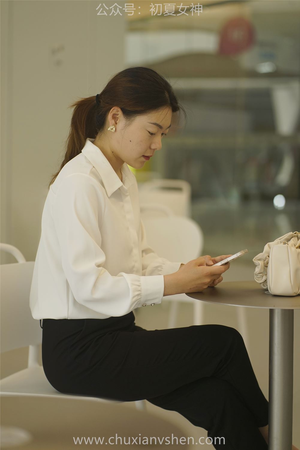 图片[48]-初夏女神 NO.042 小悦悦 职场小白[128P] – 速更版-美库