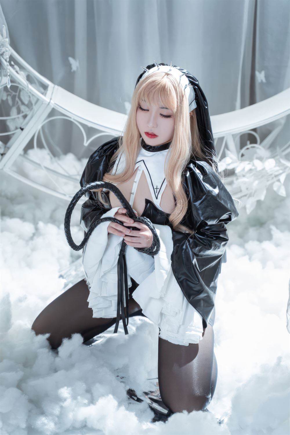 图片[11]-虎森森 – 月之修女[17P] – 速更版-美库