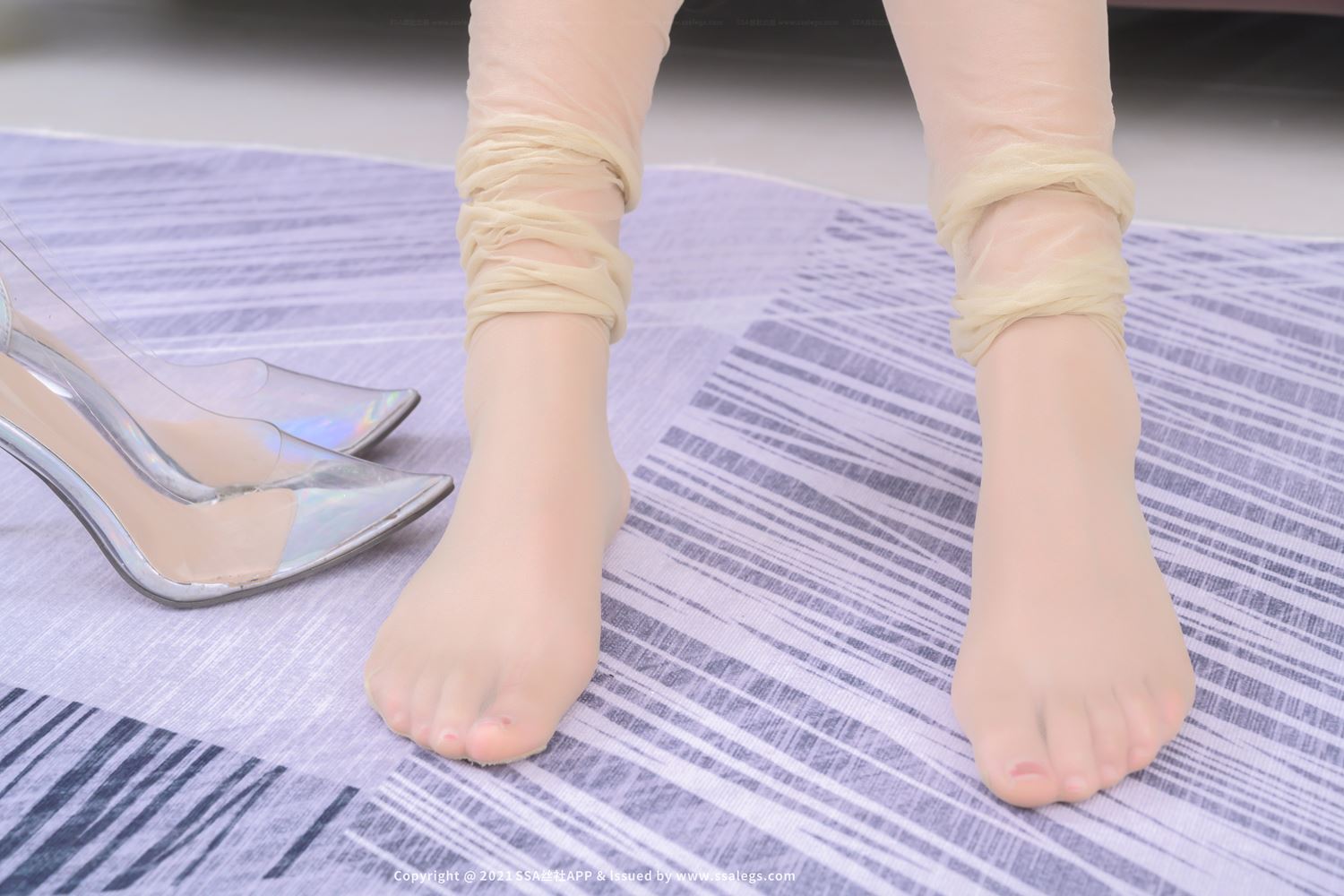 图片[92]-[SSA丝社]超清写真 NO.793 模特素人的肉丝袜美足（下）[117P] – 速更版-美库