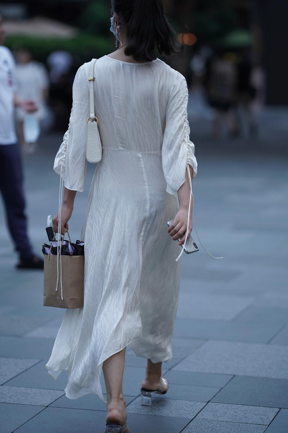 图片[11]-精选街拍作品 NO.1599 凯恩公爵街拍作品 – 舒适的连衣裙[27P] – 速更版-美库