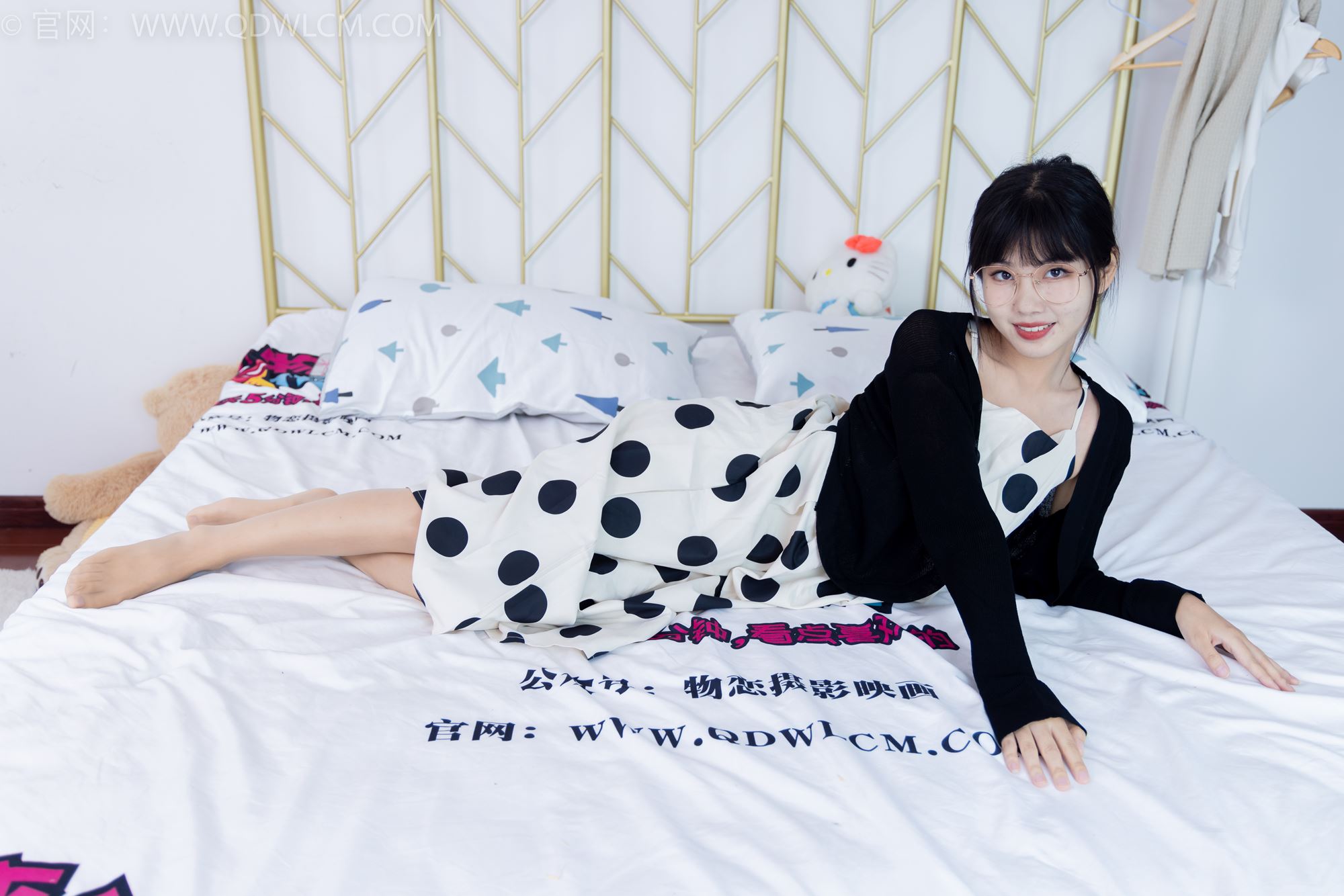 图片[100]-物恋传媒 NO.1693 米米-自由自在[160P] – 速更版-美库