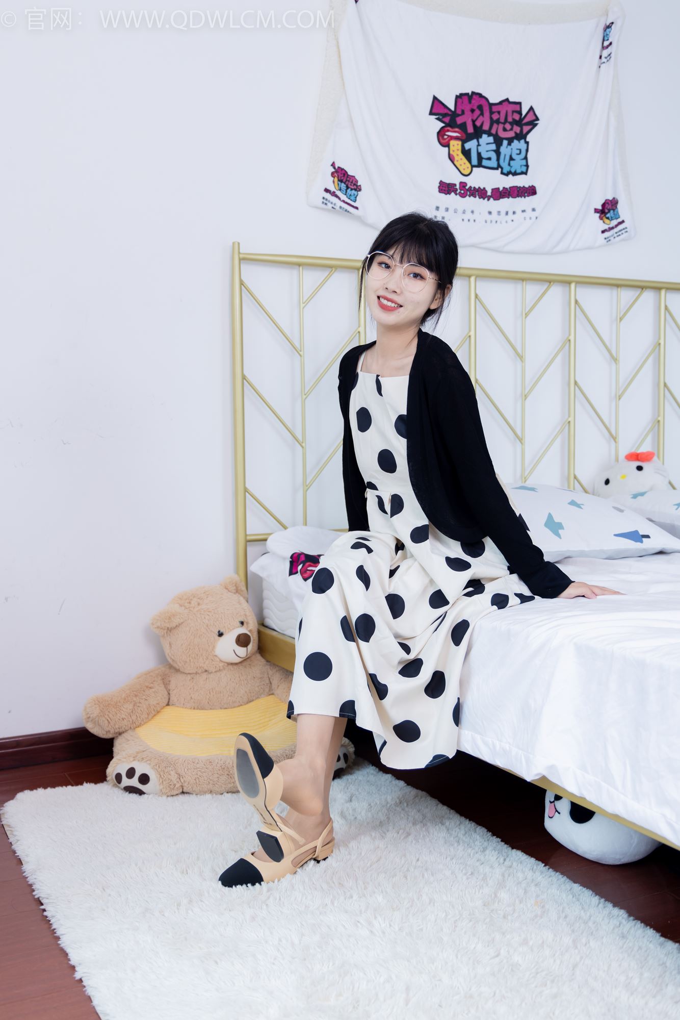 图片[153]-物恋传媒 NO.1693 米米-自由自在[160P] – 速更版-美库