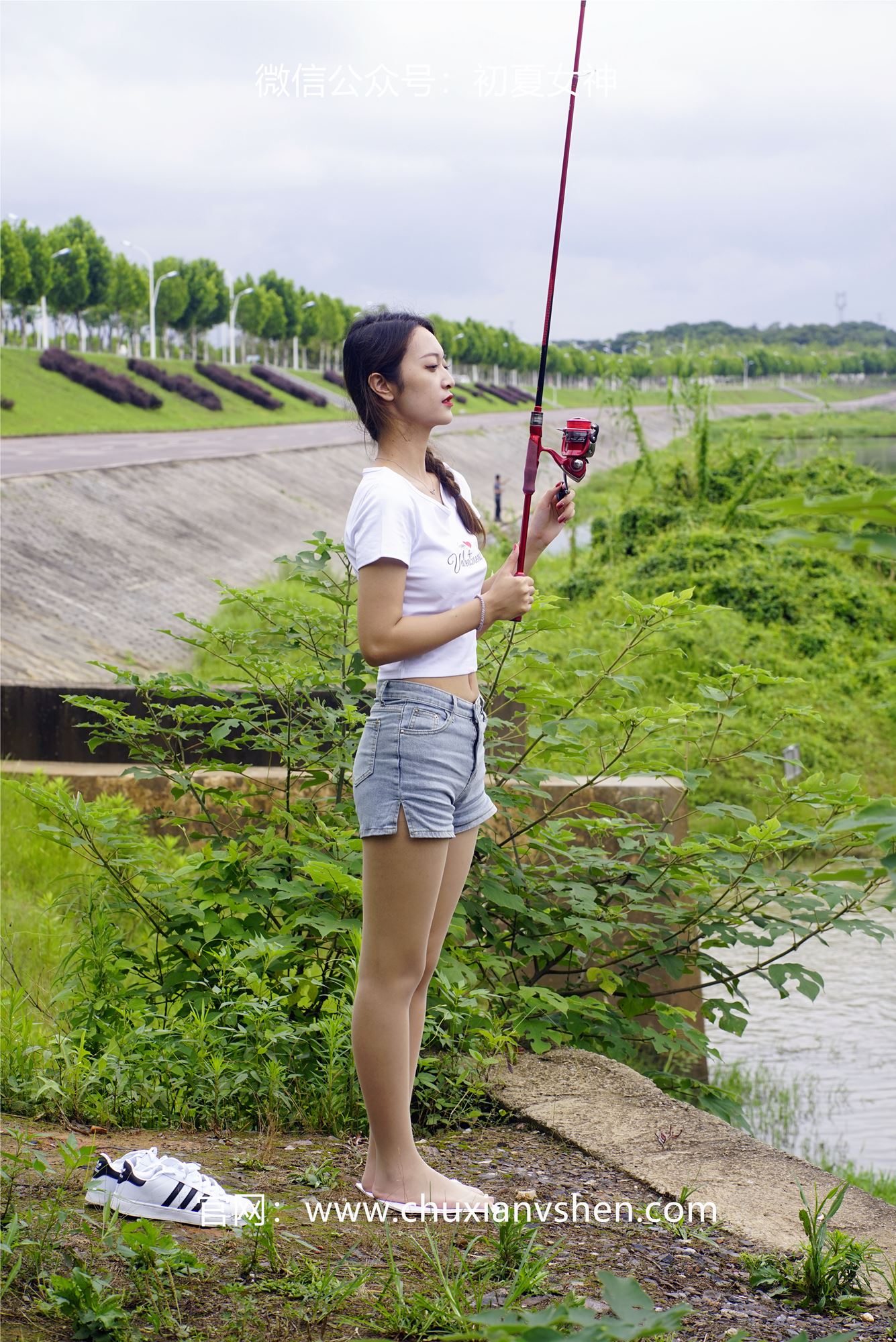 图片[93]-初夏女神 NO.048 依依 新手钓鱼[114P] – 速更版-美库