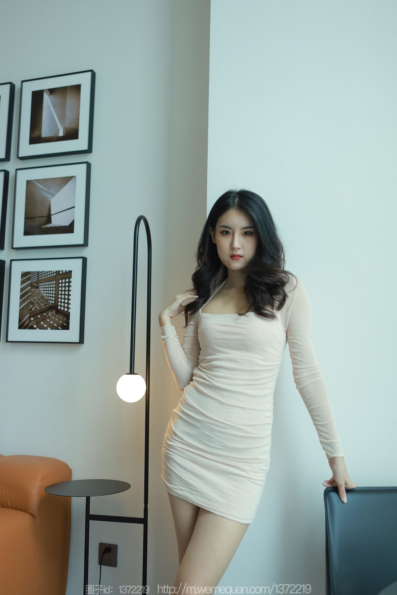 图片[81]-[IESS异思趣向] 2023.05.14 丝享家1451：小宝《浅色包臀裙》[80P] – 速更版-美库