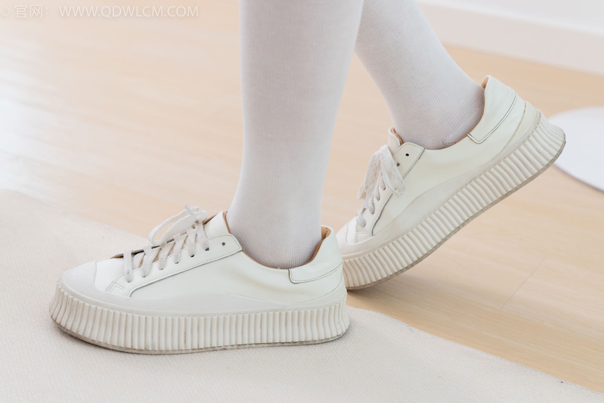 图片[24]-物恋传媒 NO.1697 柚子-新人驾到[150P] – 速更版-美库