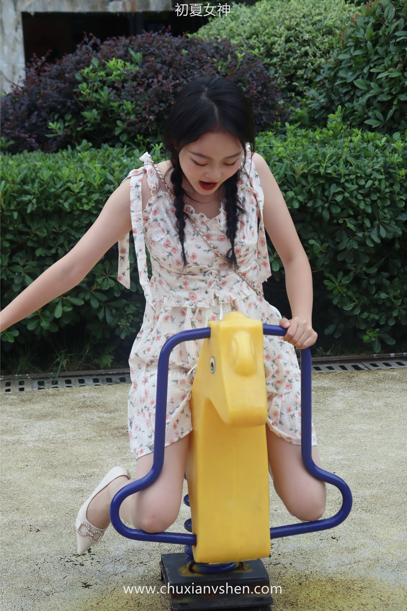 图片[17]-初夏女神 NO.050 双双 公园游玩[200P] – 速更版-美库