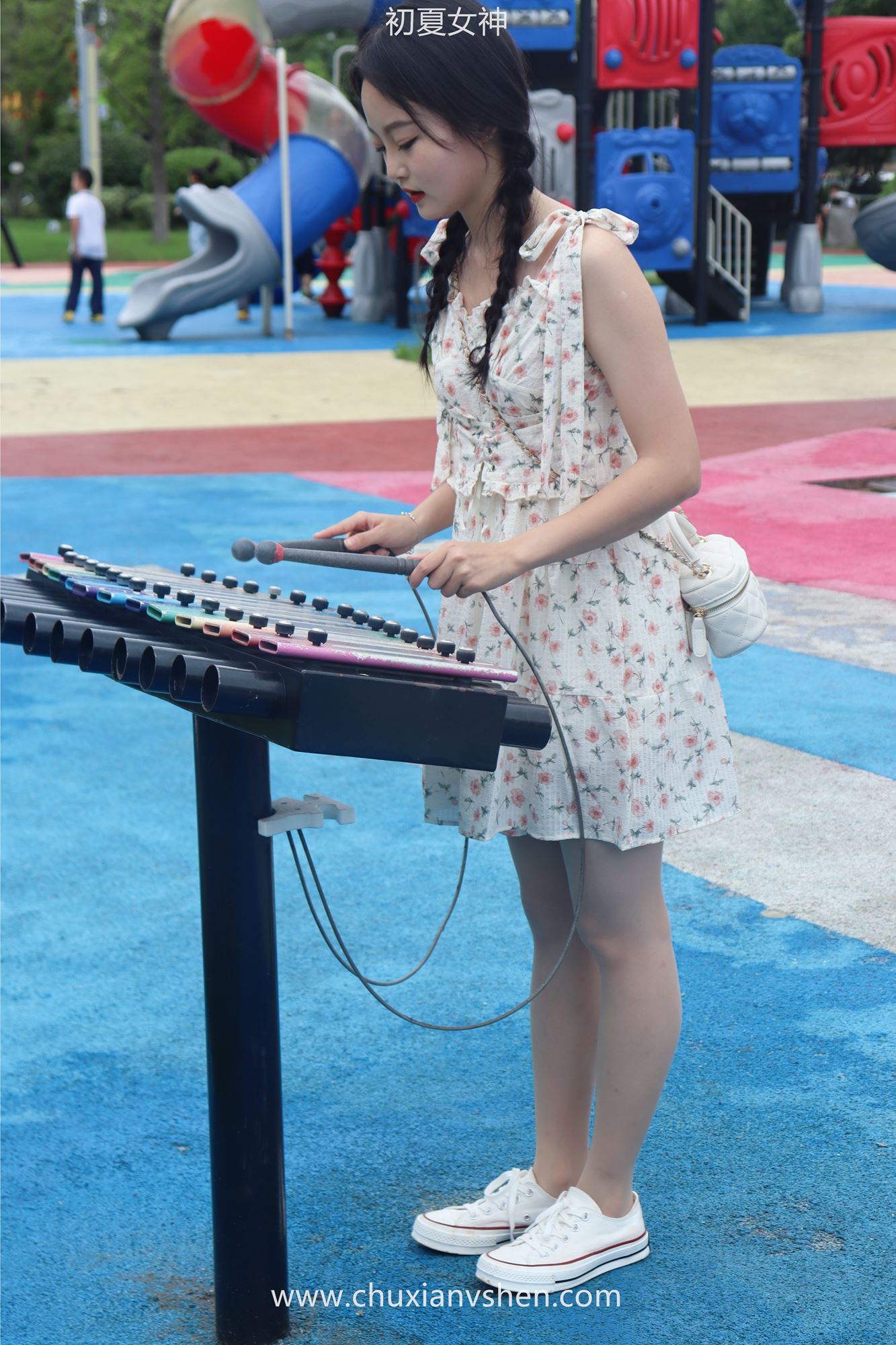 图片[34]-初夏女神 NO.050 双双 公园游玩[200P] – 速更版-美库