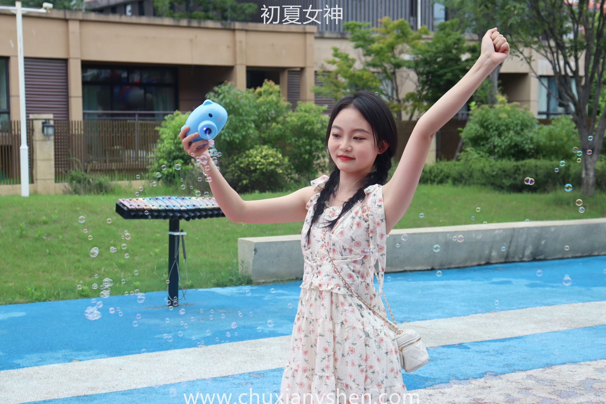 图片[73]-初夏女神 NO.050 双双 公园游玩[200P] – 速更版-美库