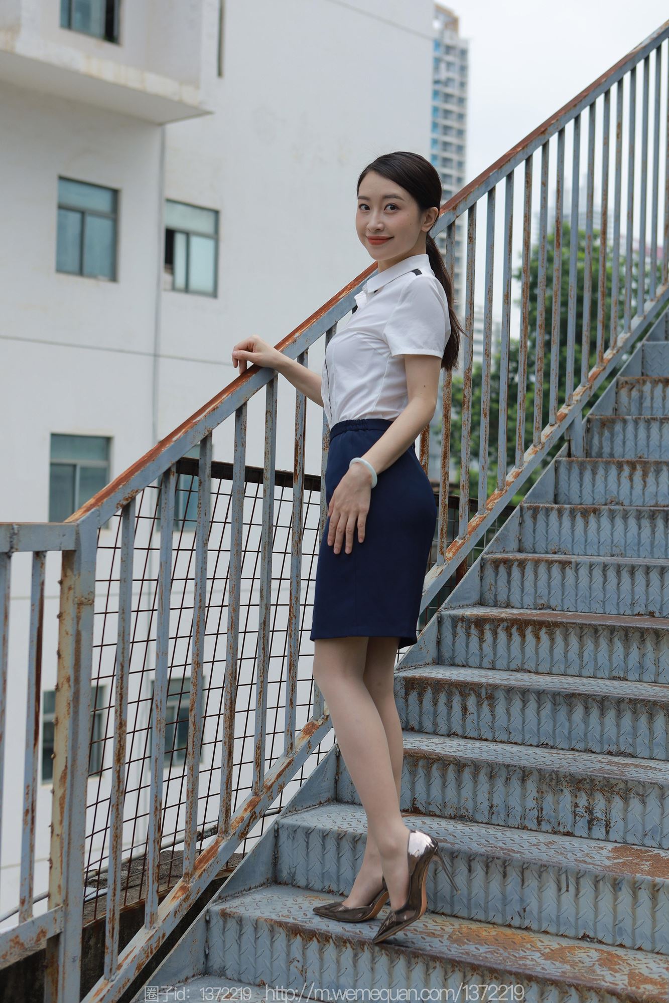 图片[15]-[IESS异思趣向] 2023.05.20 丝享家1456：小婕《桌上的交易》[89P] – 速更版-美库