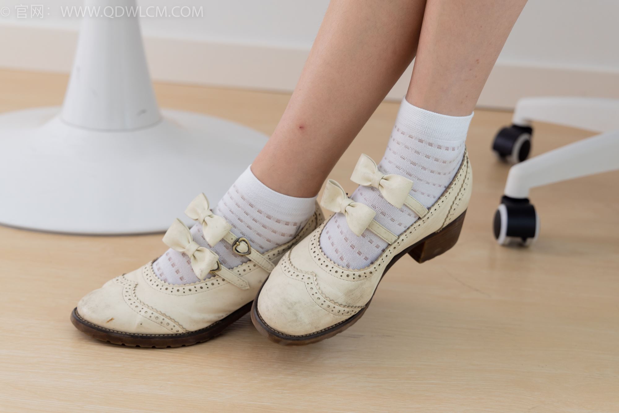 图片[45]-物恋传媒 NO.1698 雏菊-要开心呀[150P] – 速更版-美库