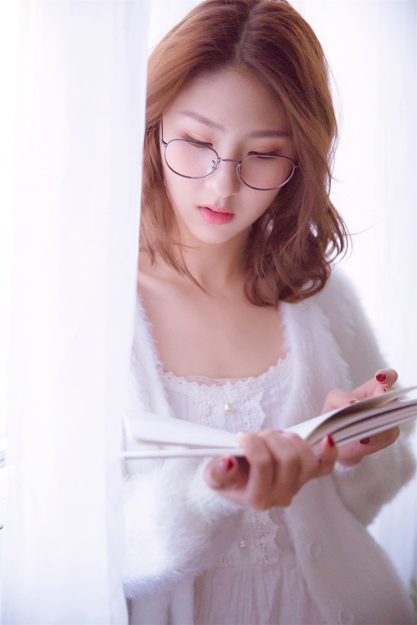 图片[16]-[YALAYI雅拉伊]2021.11.26 NO.1018 美丽的花火[33+1P] – 速更版-美库