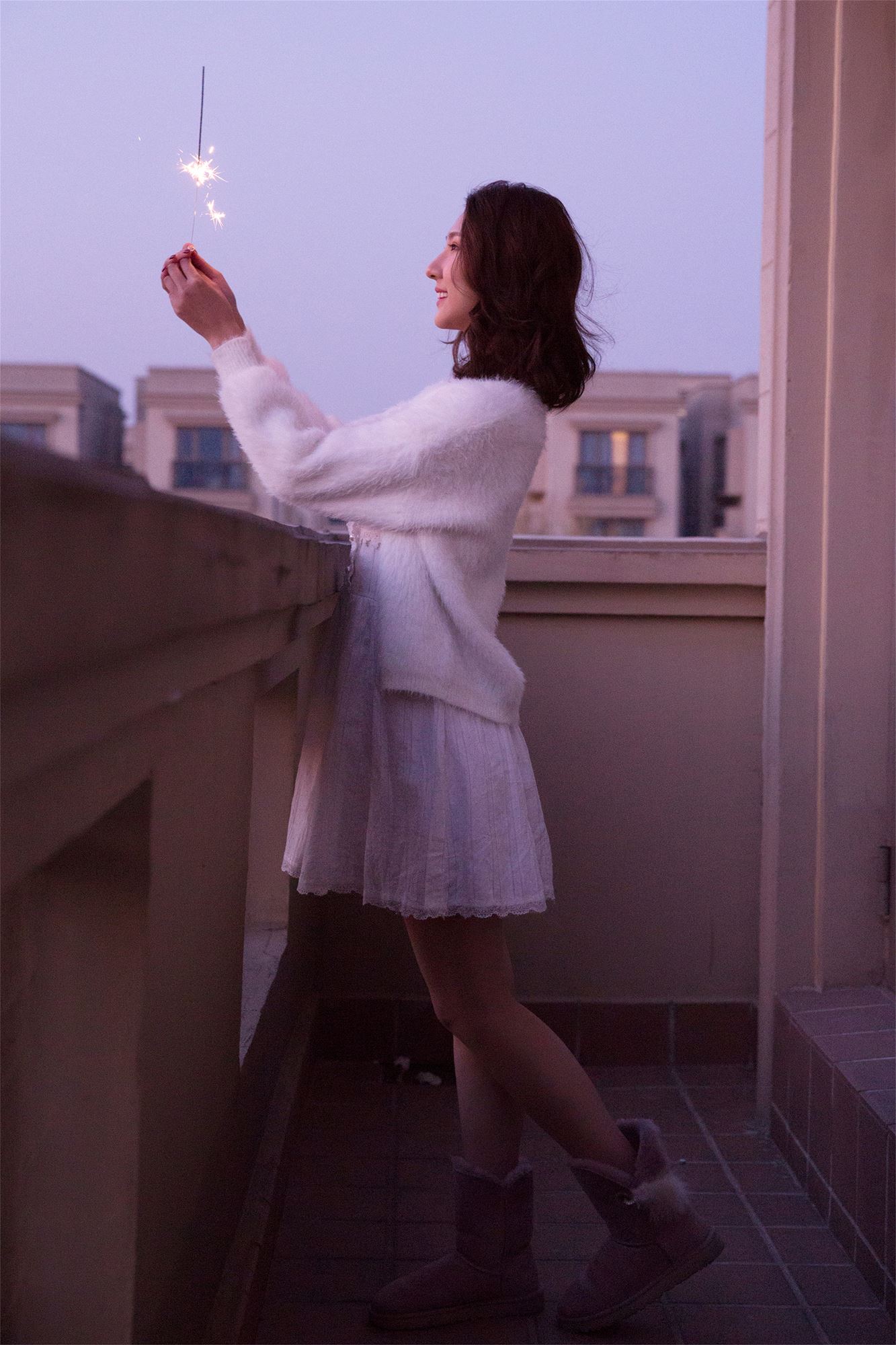 图片[29]-[YALAYI雅拉伊]2021.11.26 NO.1018 美丽的花火[33+1P] – 速更版-美库