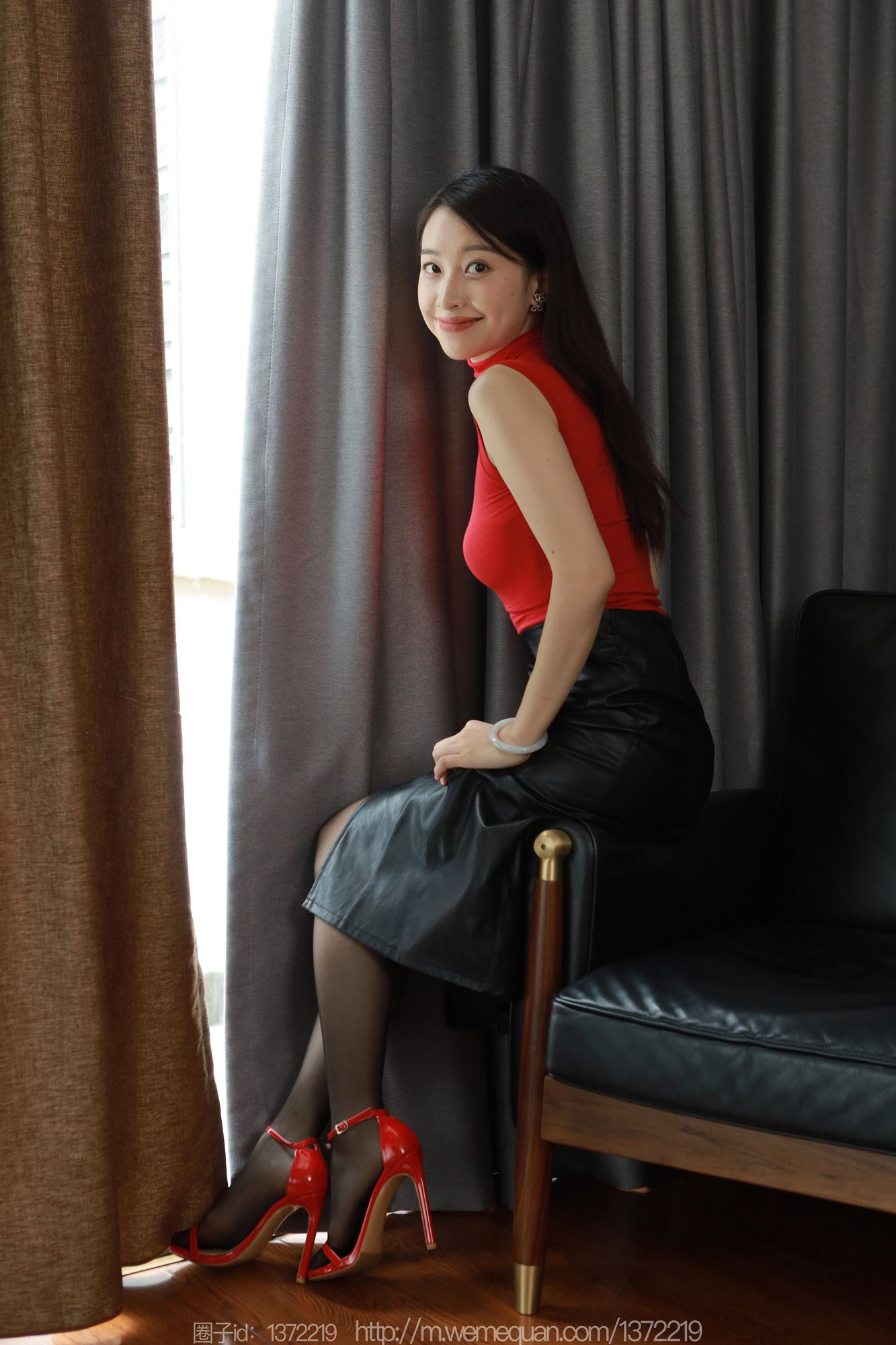 图片[60]-[IESS异思趣向] 2023.05.23 丝享家1459：小婕《暗里红》[80P] – 速更版-美库