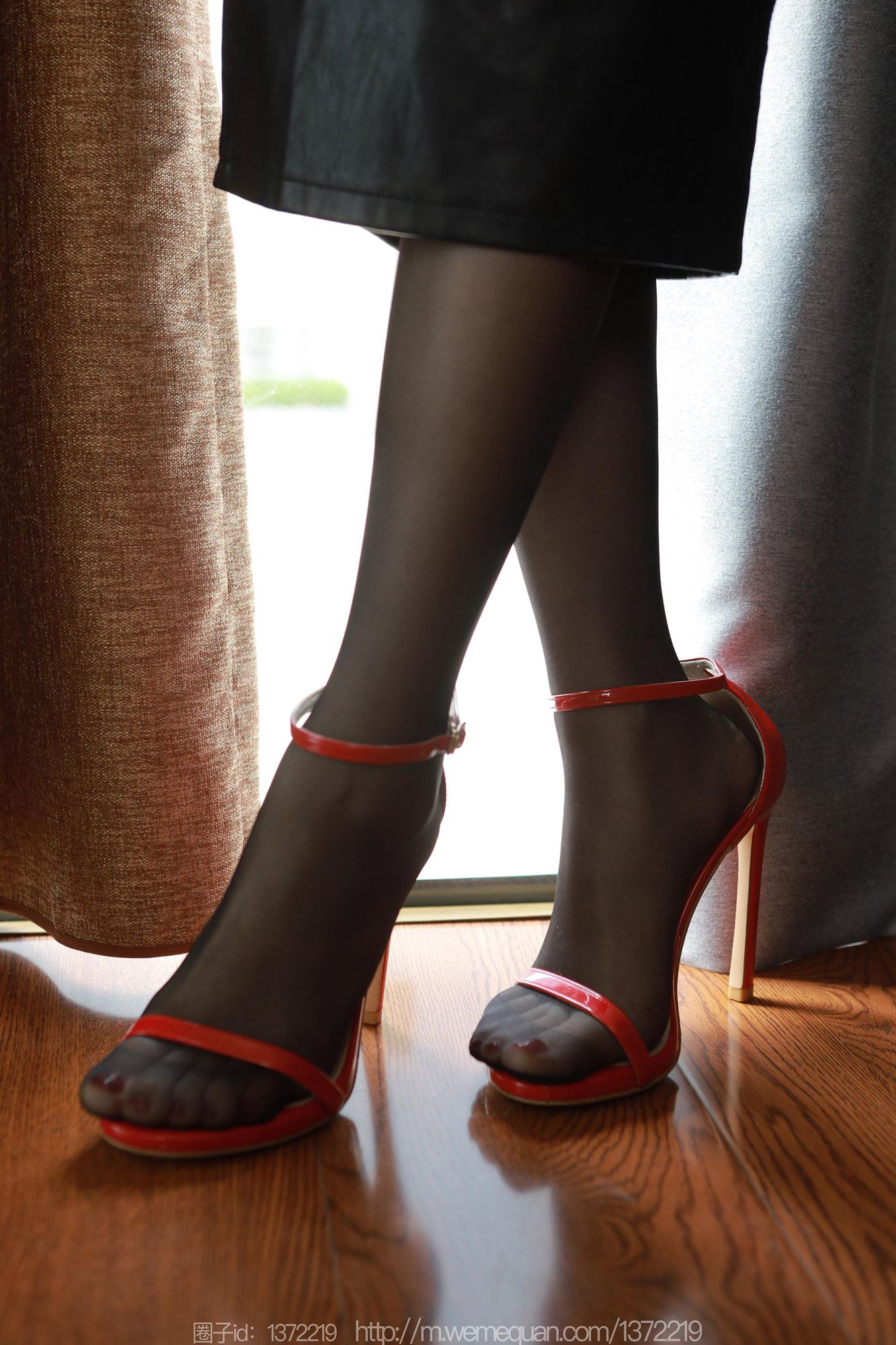 图片[67]-[IESS异思趣向] 2023.05.23 丝享家1459：小婕《暗里红》[80P] – 速更版-美库