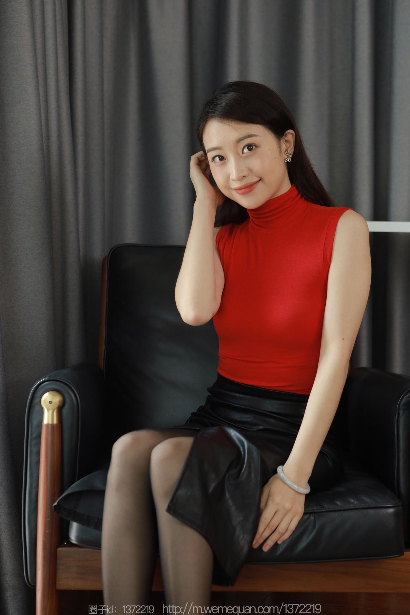 图片[78]-[IESS异思趣向] 2023.05.23 丝享家1459：小婕《暗里红》[80P] – 速更版-美库