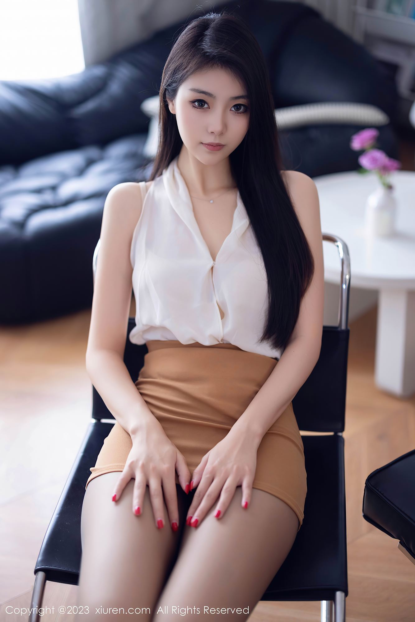 图片[15]-[XiuRen秀人网] 2023.09.14 No.7387 可樂Vicky 黑丝美腿[83P] – 速更版-美库
