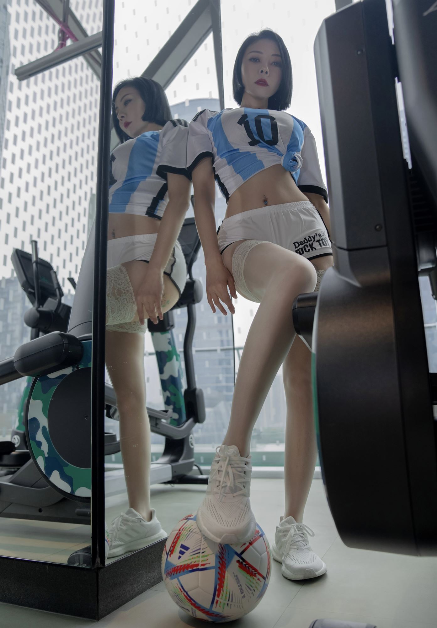 图片[17]-果儿Victoria – 浴室足球[28P] – 速更版-美库