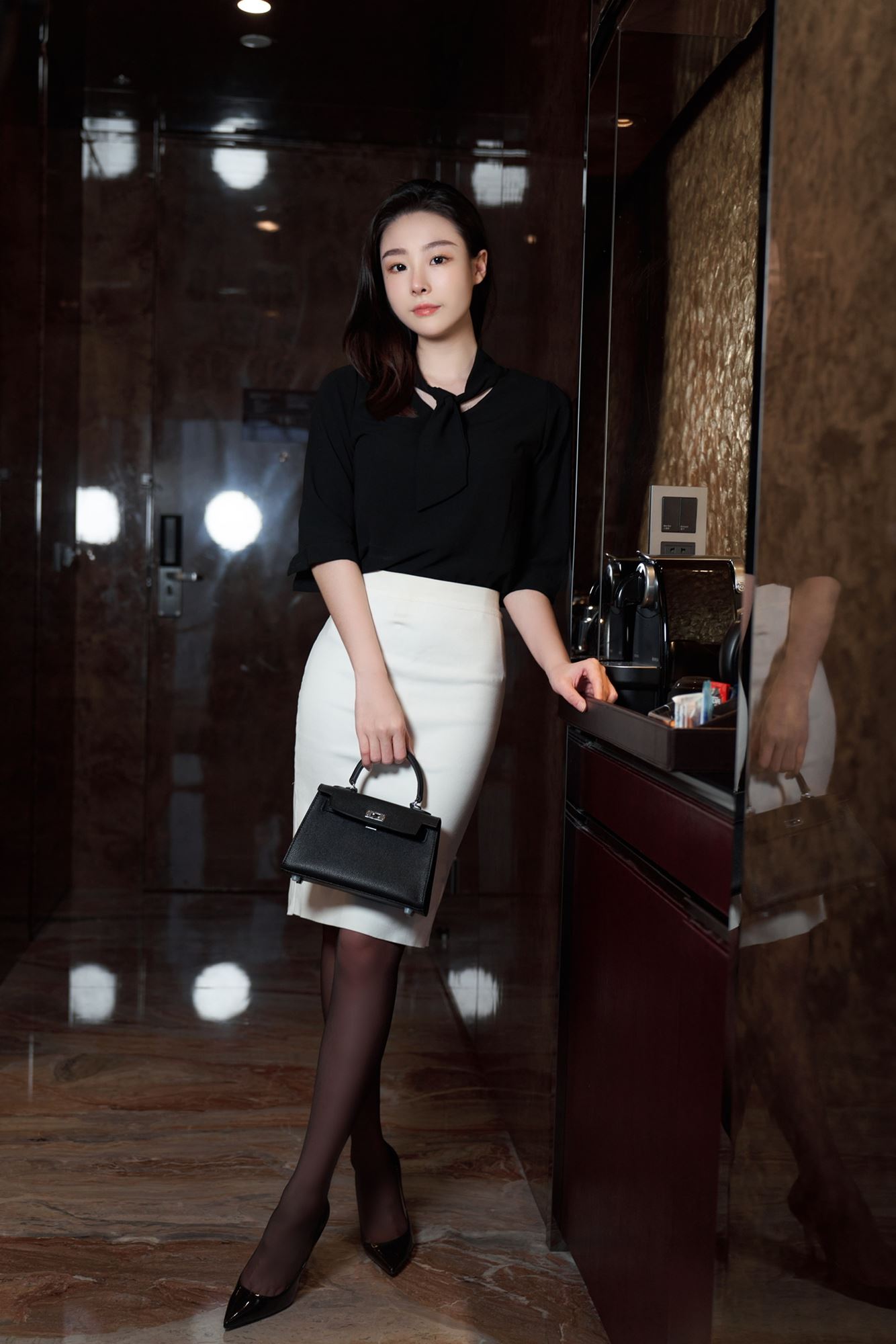 图片[56]-是小逗逗 – 超薄黑丝蕾丝 内内[59P] – 速更版-美库