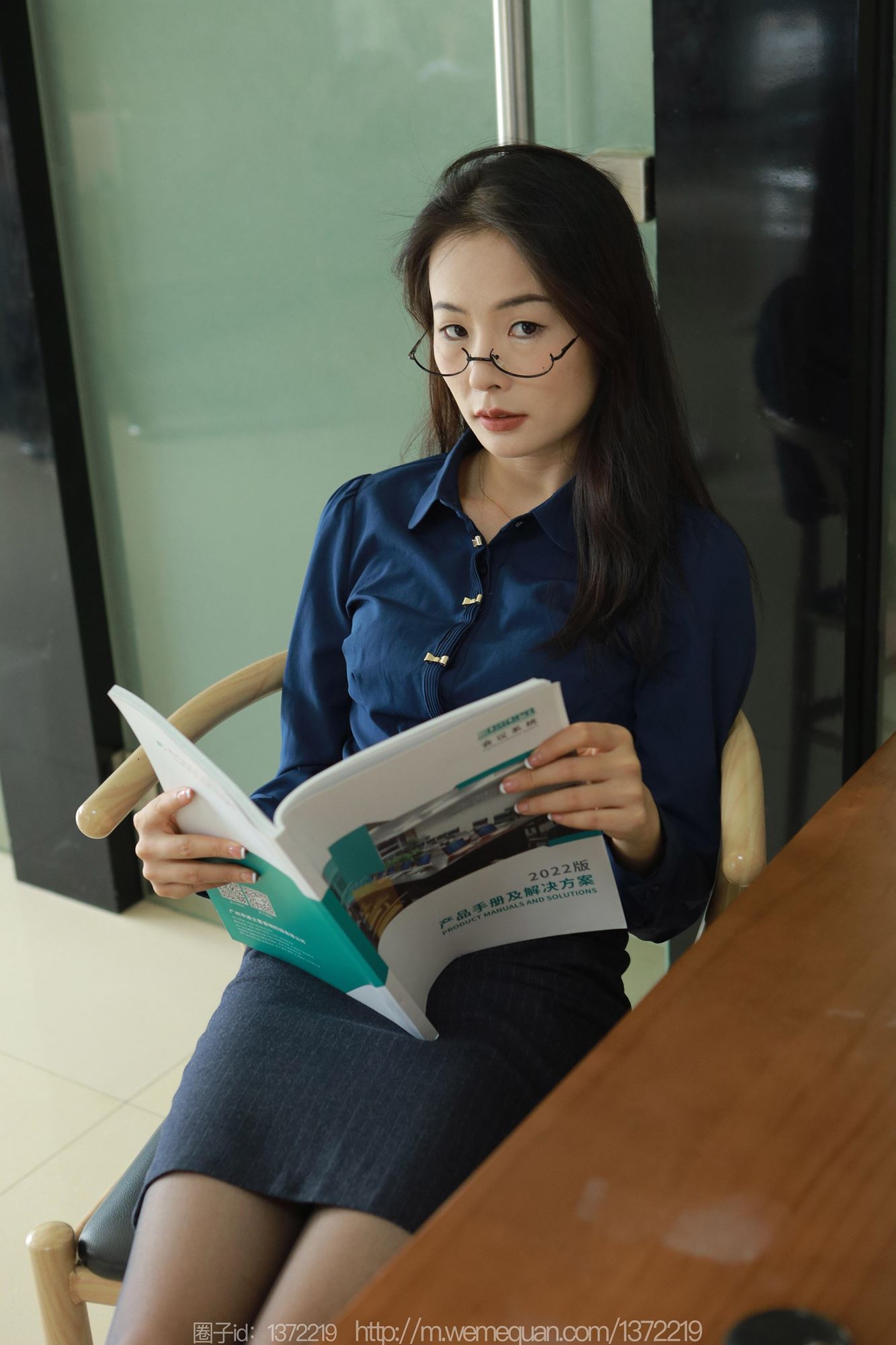 图片[54]-[IESS异思趣向] 2023.06.26 丝享家1464：小金《红跟OL》[79P] – 速更版-美库