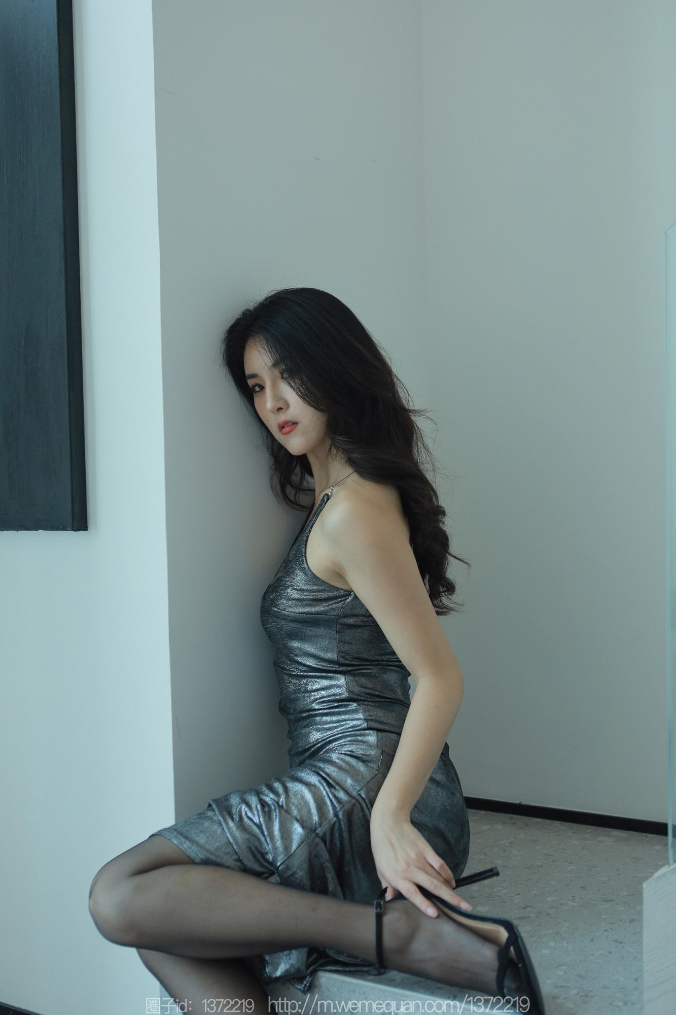 图片[78]-[IESS异思趣向] 2023.06.29 丝享家1467：小宝《液体金属裙》[80P] – 速更版-美库