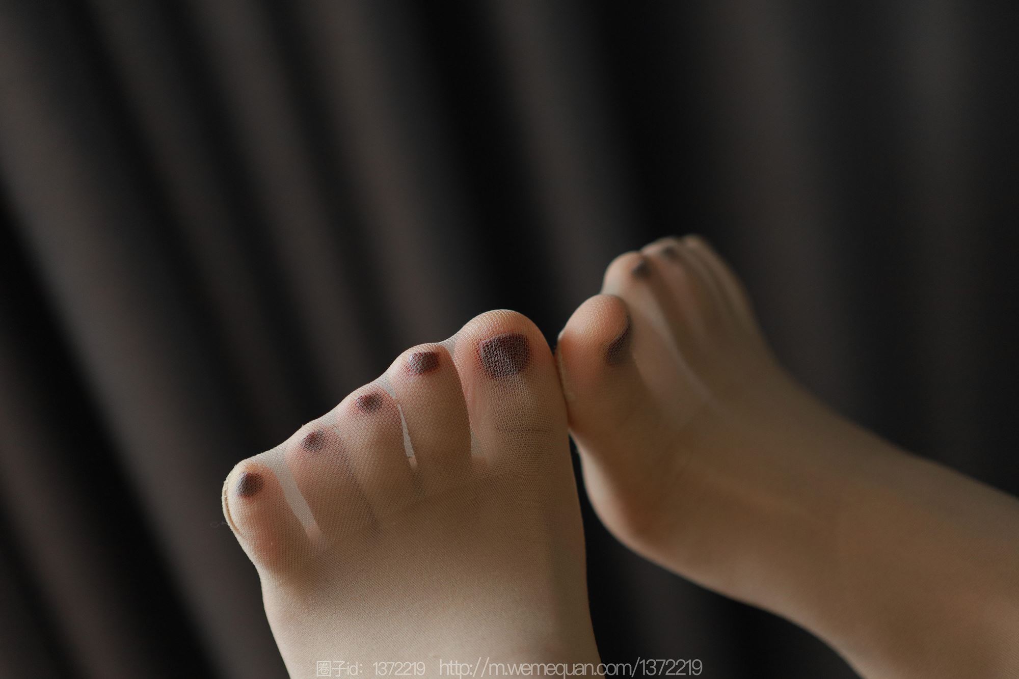 图片[51]-[IESS异思趣向] 2023.07.04 丝享家1471：小金《咖色吊带短裙》[82P] – 速更版-美库