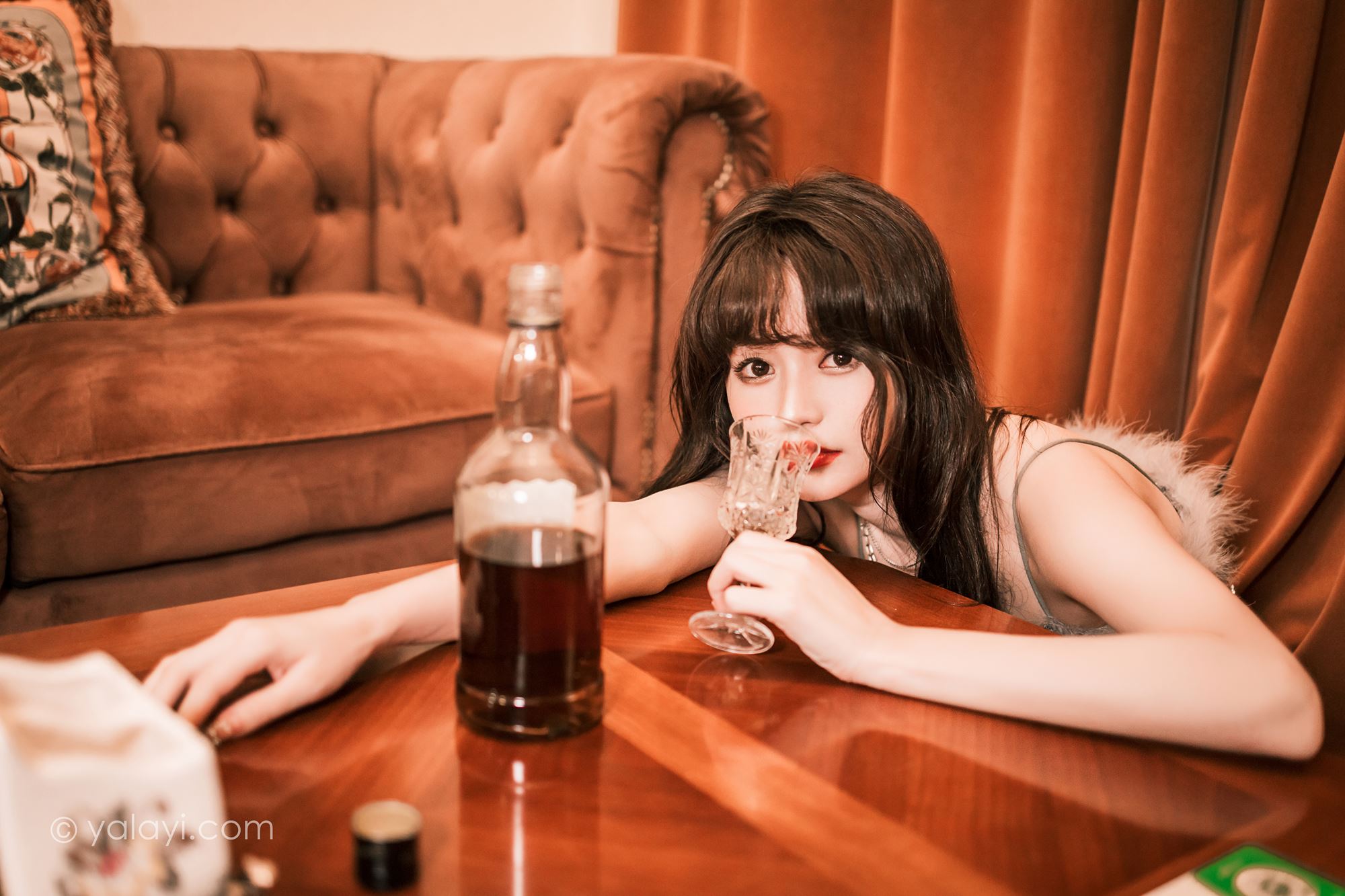 图片[37]-[YALAYI雅拉伊]2023.04.07 NO.1022 优雅的小黑裙 小亭[45+1P] – 速更版-美库