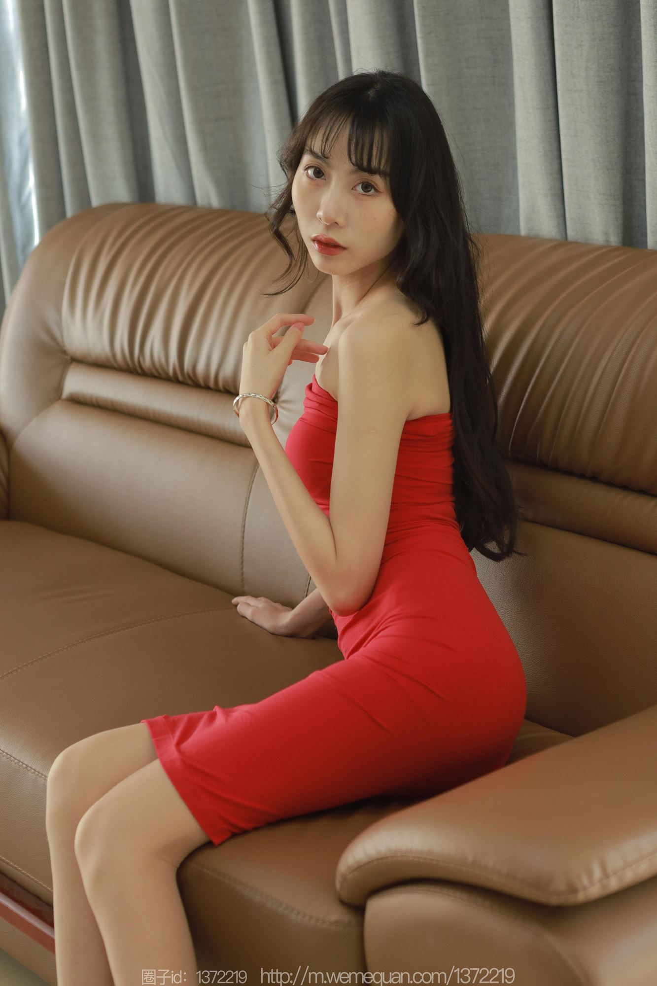 图片[36]-[IESS异思趣向] 2023.07.10 丝享家1476：团团《激情火焰红》[85P] – 速更版-美库