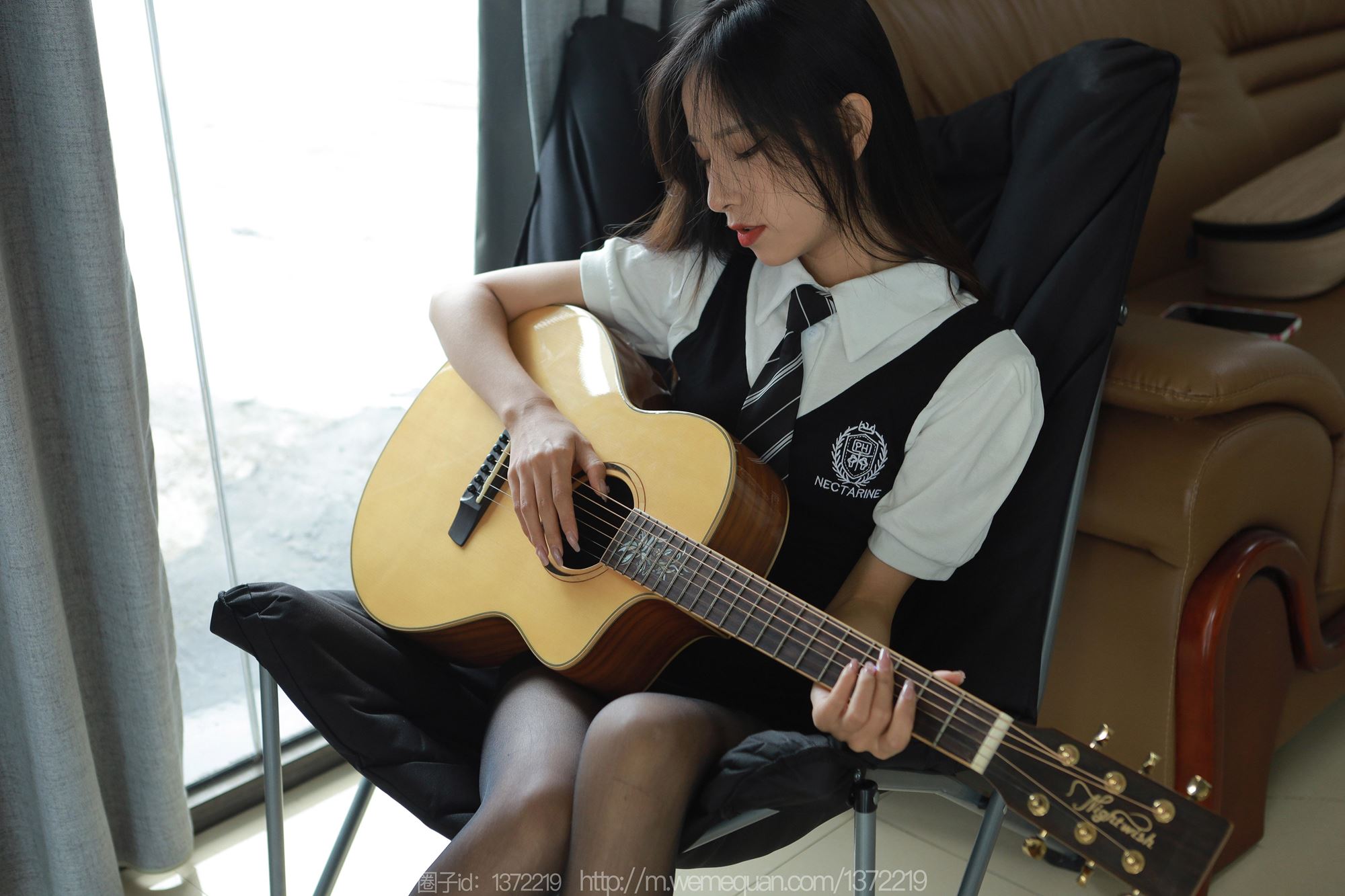 图片[86]-[IESS异思趣向] 2023.07.09 丝享家1475：美子《弹弹吉他》[87P] – 速更版-美库