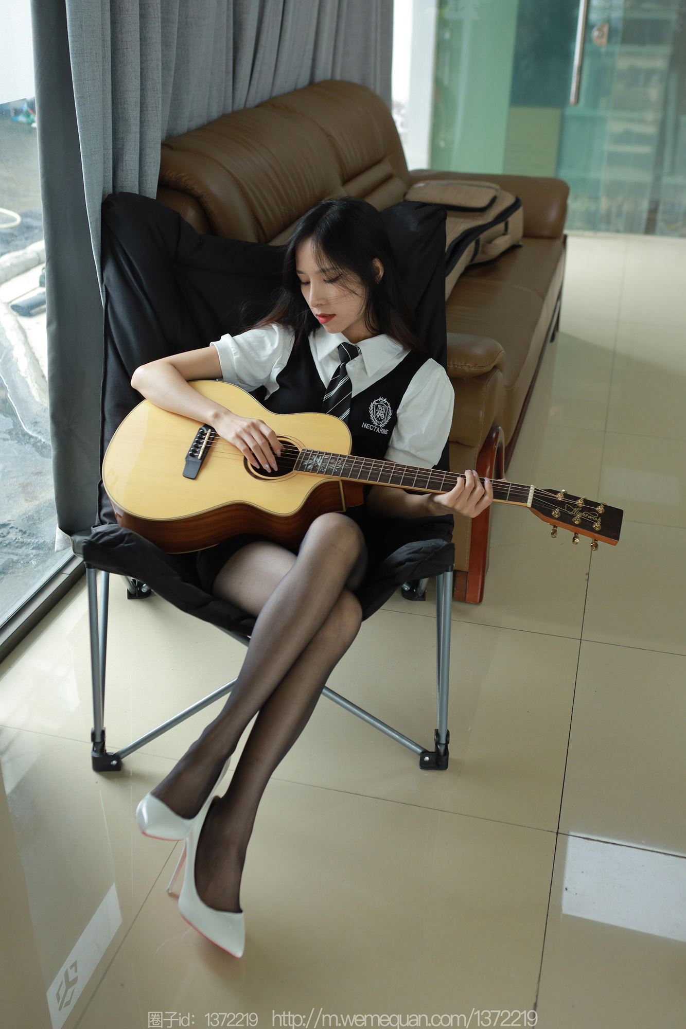 图片[87]-[IESS异思趣向] 2023.07.09 丝享家1475：美子《弹弹吉他》[87P] – 速更版-美库