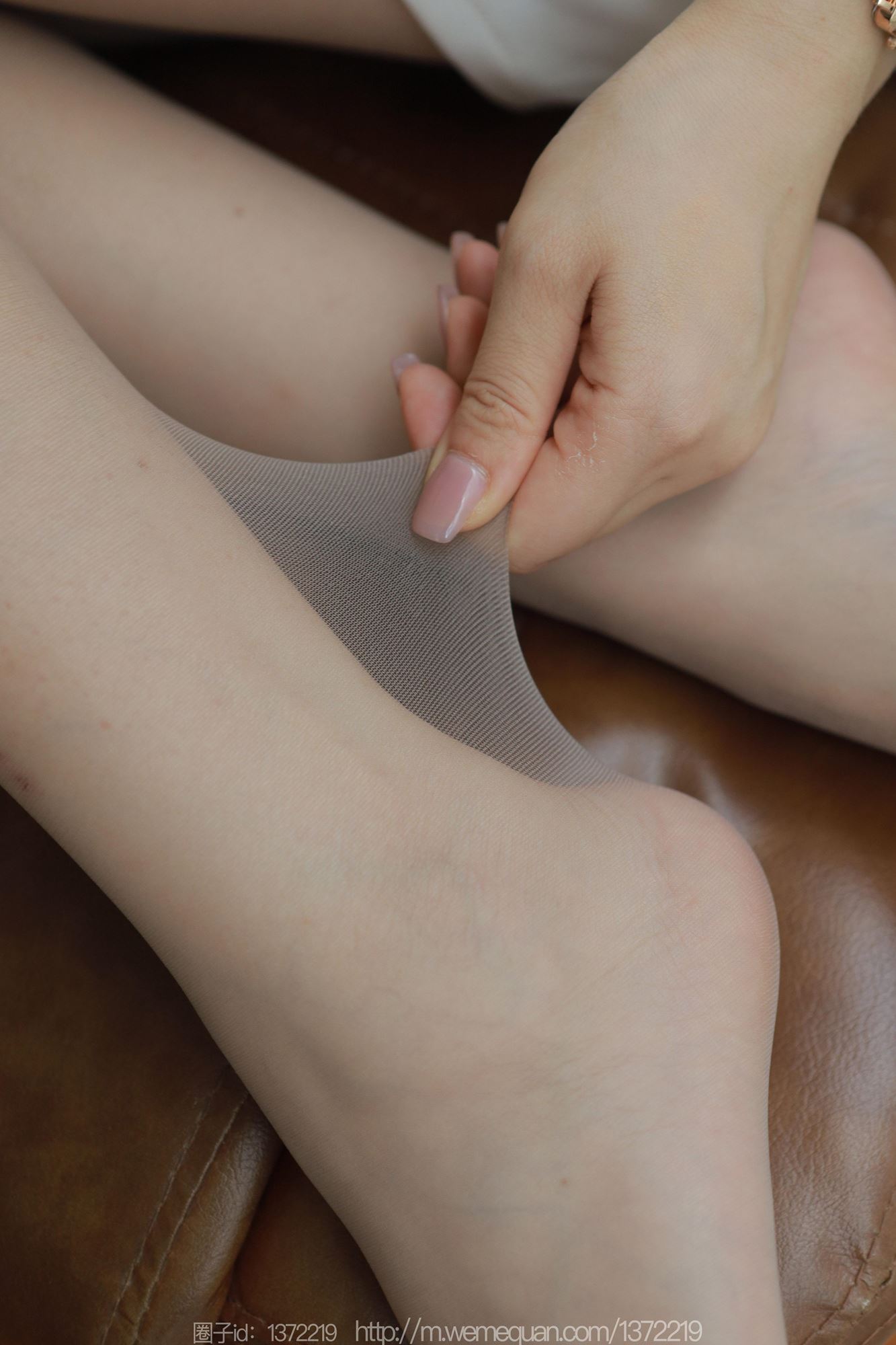 图片[43]-[IESS异思趣向] 2023.07.11 丝享家1477：小婕《青玉白裙》[83P] – 速更版-美库