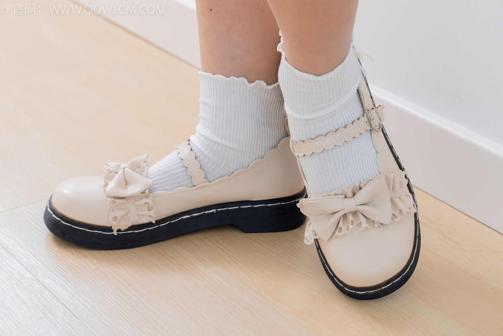 图片[24]-物恋传媒 NO.1706 杏仁-新人驾到[150P] – 速更版-美库