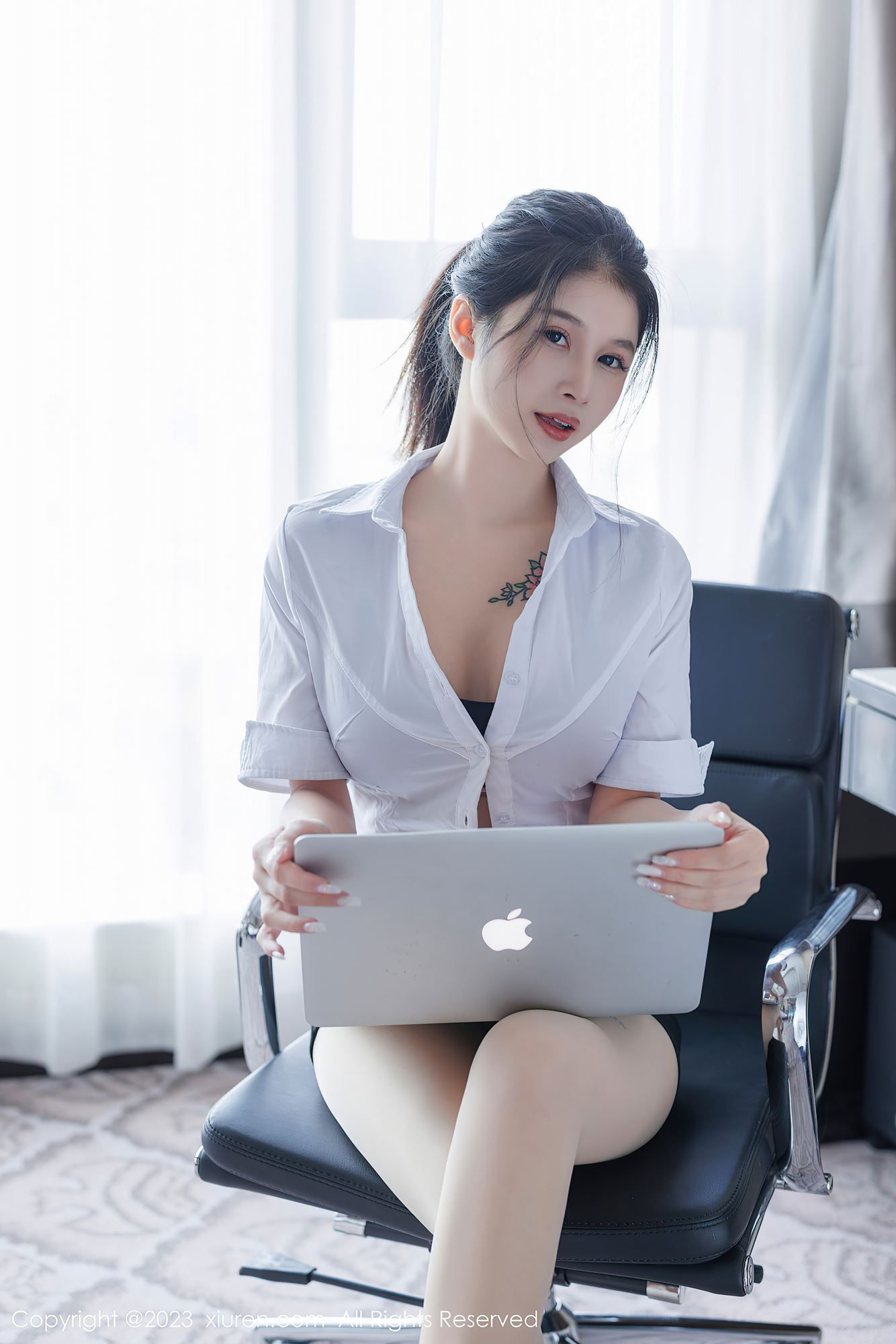 图片[28]-[XiuRen秀人网] 2023.09.19 No.7406 灵诗怡 短裙美腿[31P] – 速更版-美库