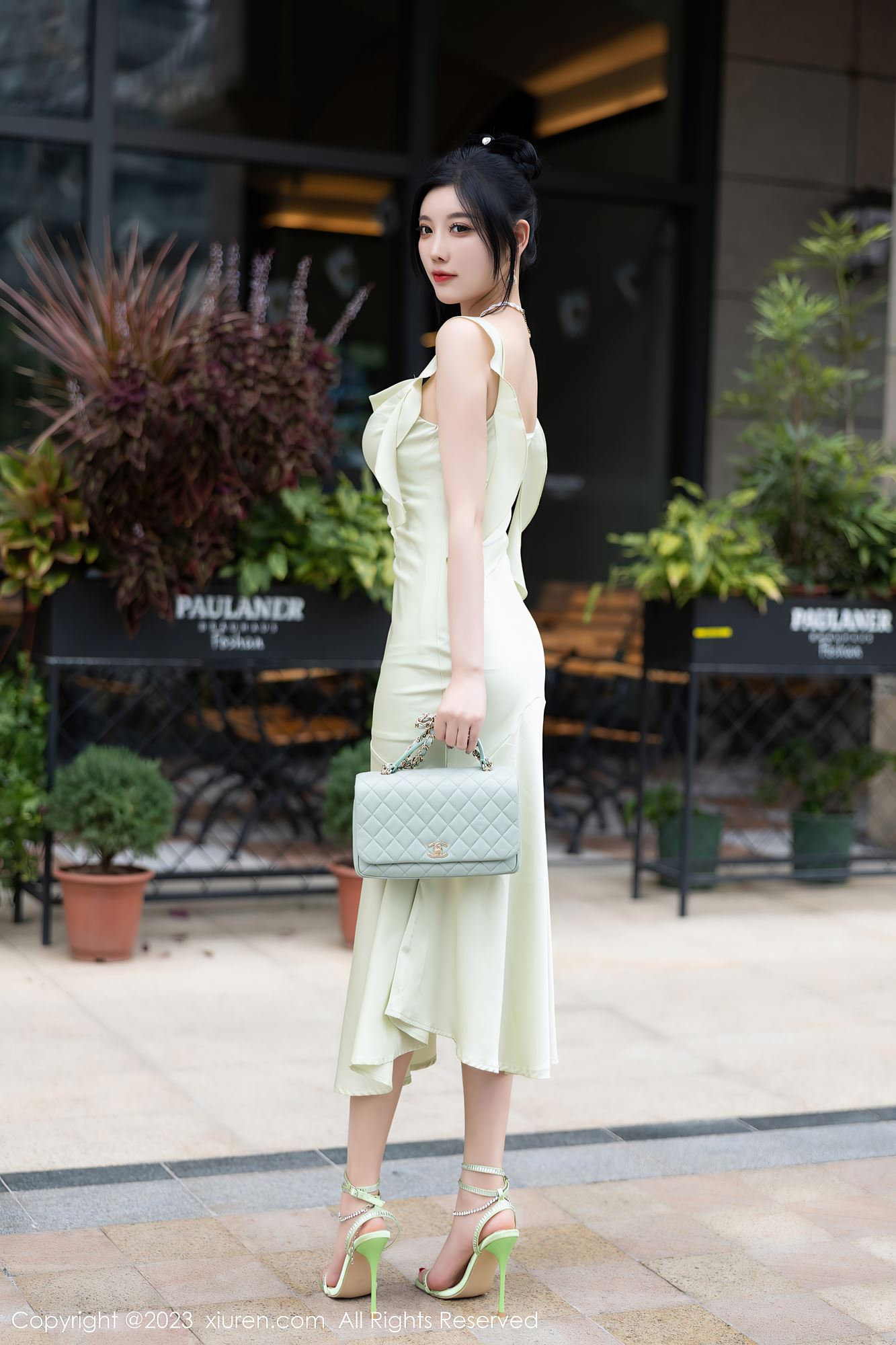 图片[27]-[XiuRen秀人网] 2023.09.19 No.7410 杨晨晨Yome 美臀长裙[41P] – 速更版-美库