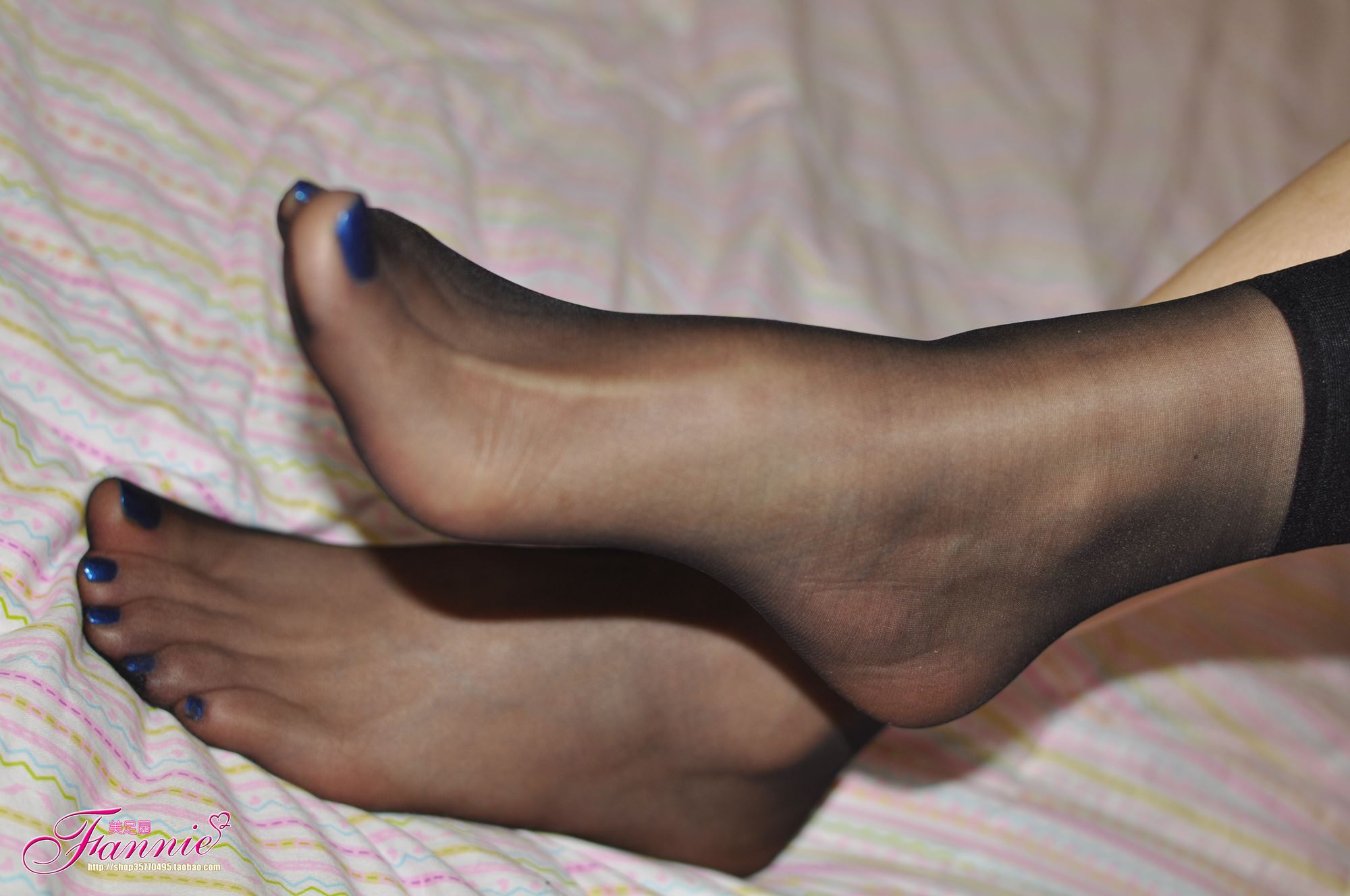 图片[22]-Fannie芬妮每足园 No.233 蓝色魅音 黑短丝 [69P] – 速更版-美库
