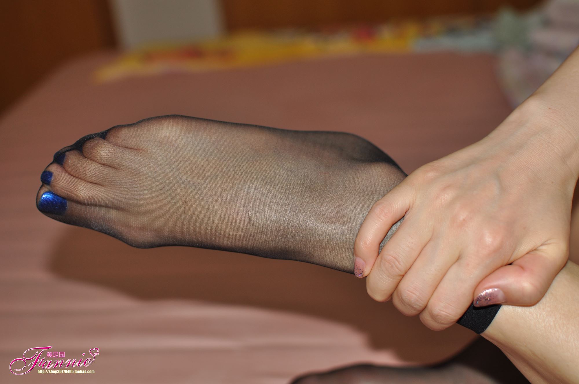 图片[45]-Fannie芬妮每足园 No.233 蓝色魅音 黑短丝 [69P] – 速更版-美库