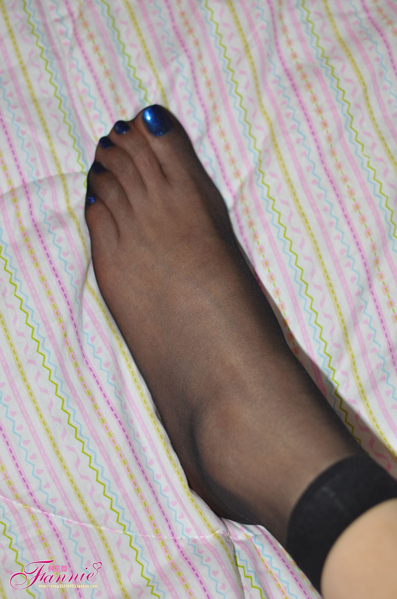图片[67]-Fannie芬妮每足园 No.233 蓝色魅音 黑短丝 [69P] – 速更版-美库