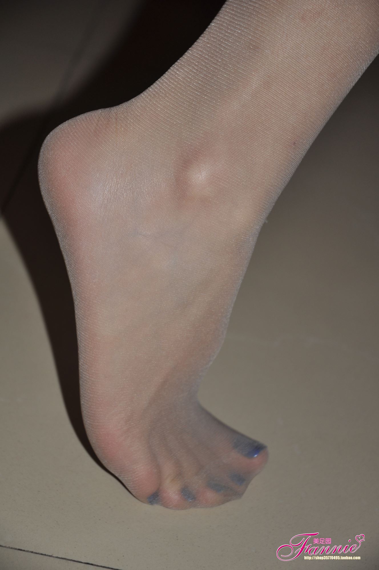 图片[37]-Fannie芬妮每足园 No.237 蓝色魅音 灰丝 [57P] – 速更版-美库