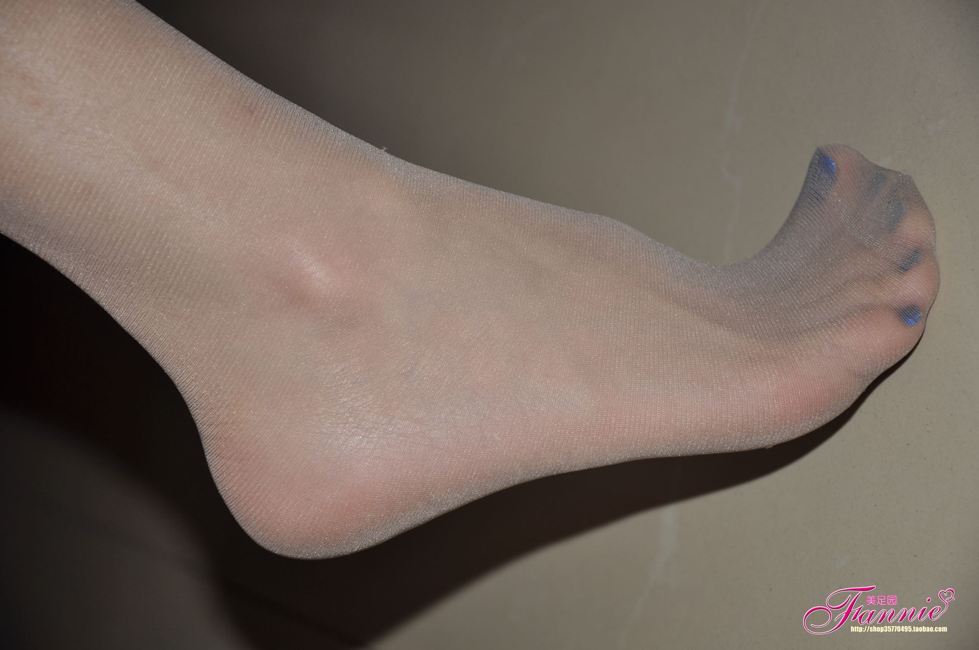 图片[38]-Fannie芬妮每足园 No.237 蓝色魅音 灰丝 [57P] – 速更版-美库