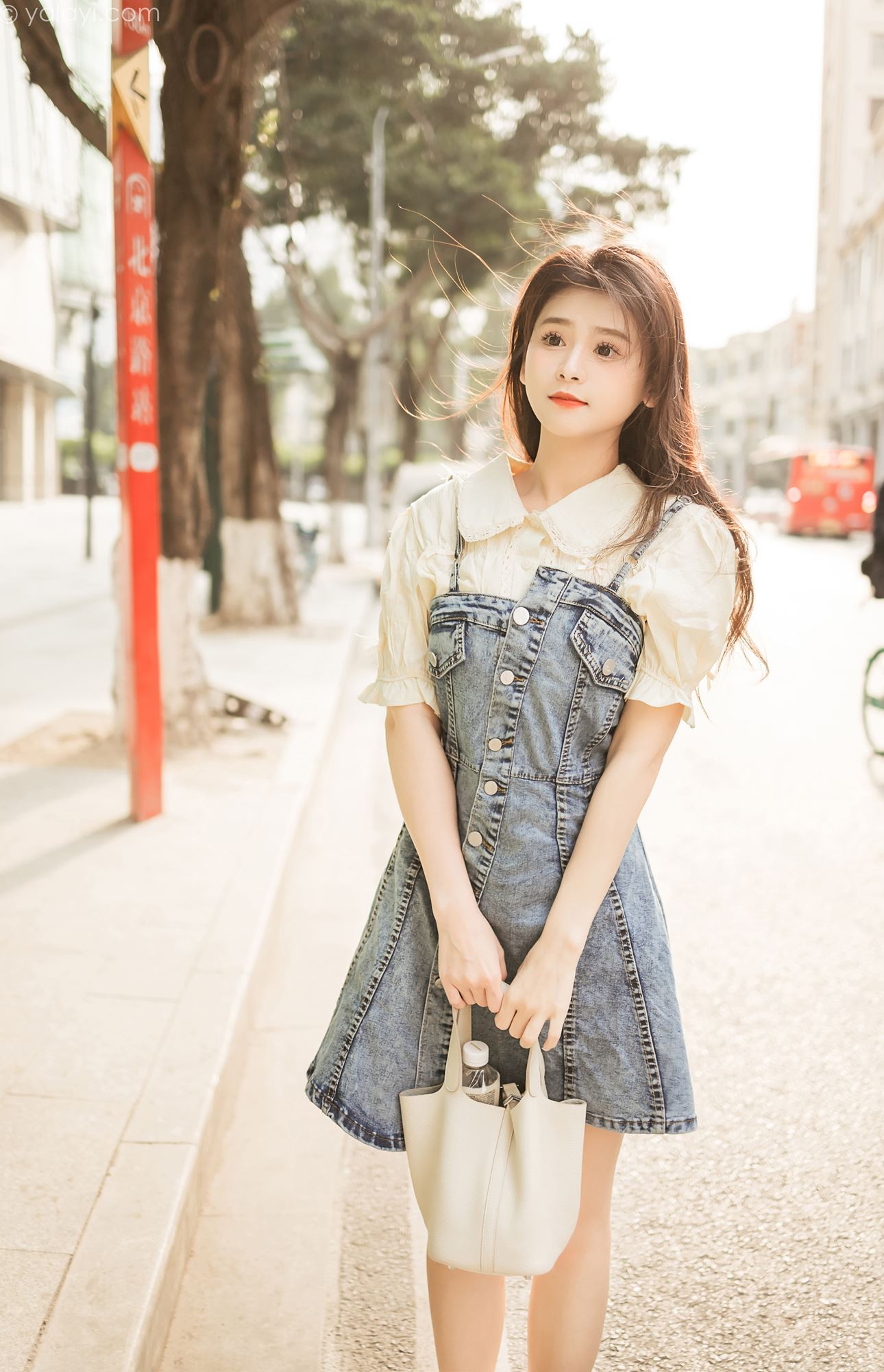 图片[21]-[YALAYI雅拉伊]2023.04.22 NO.1024 女神来我家 若婷[45+1P] – 速更版-美库